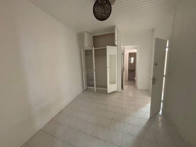 Location Appartement à Basse-Terre 6 pièces