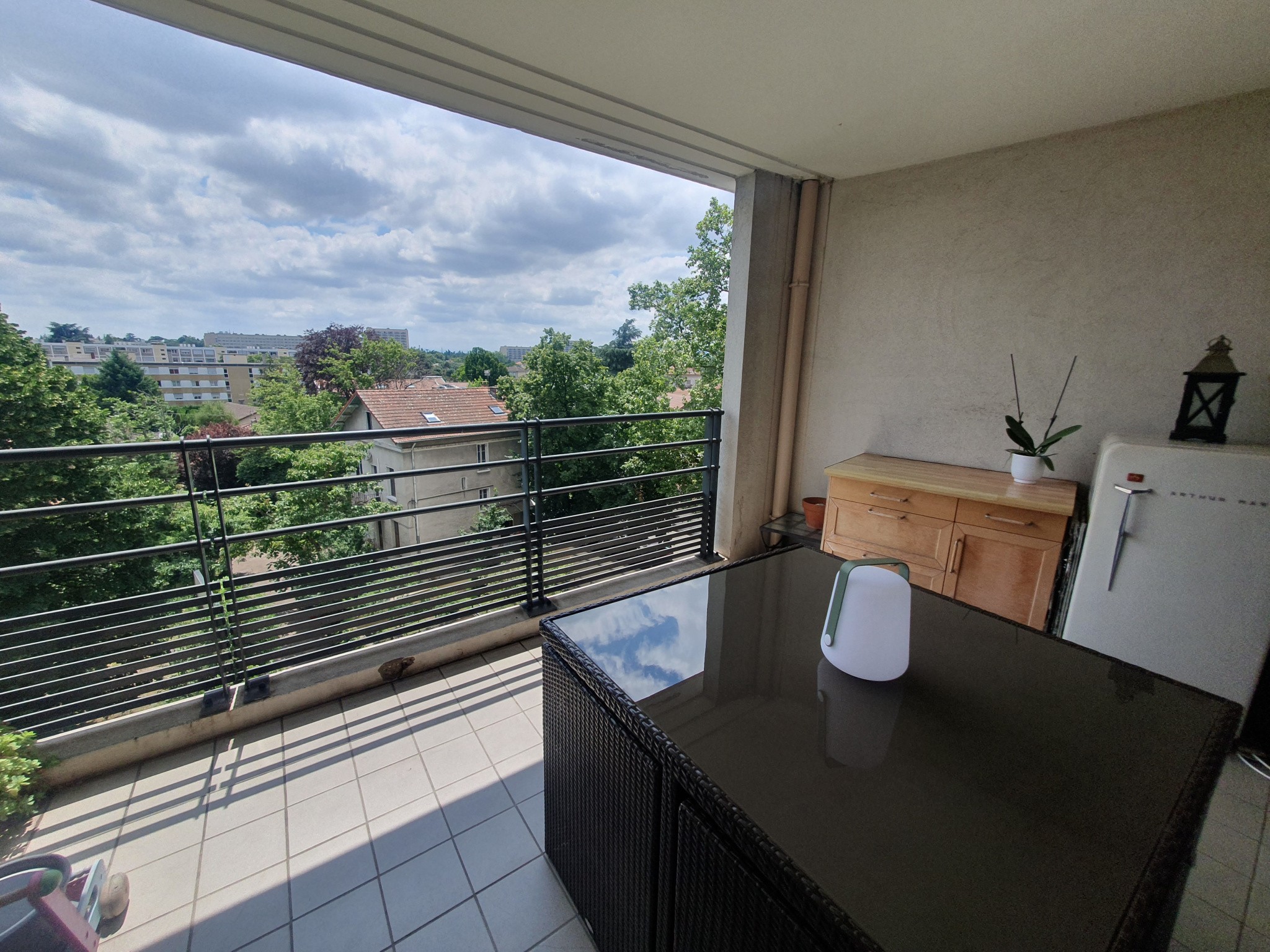 Vente Appartement à Décines-Charpieu 3 pièces