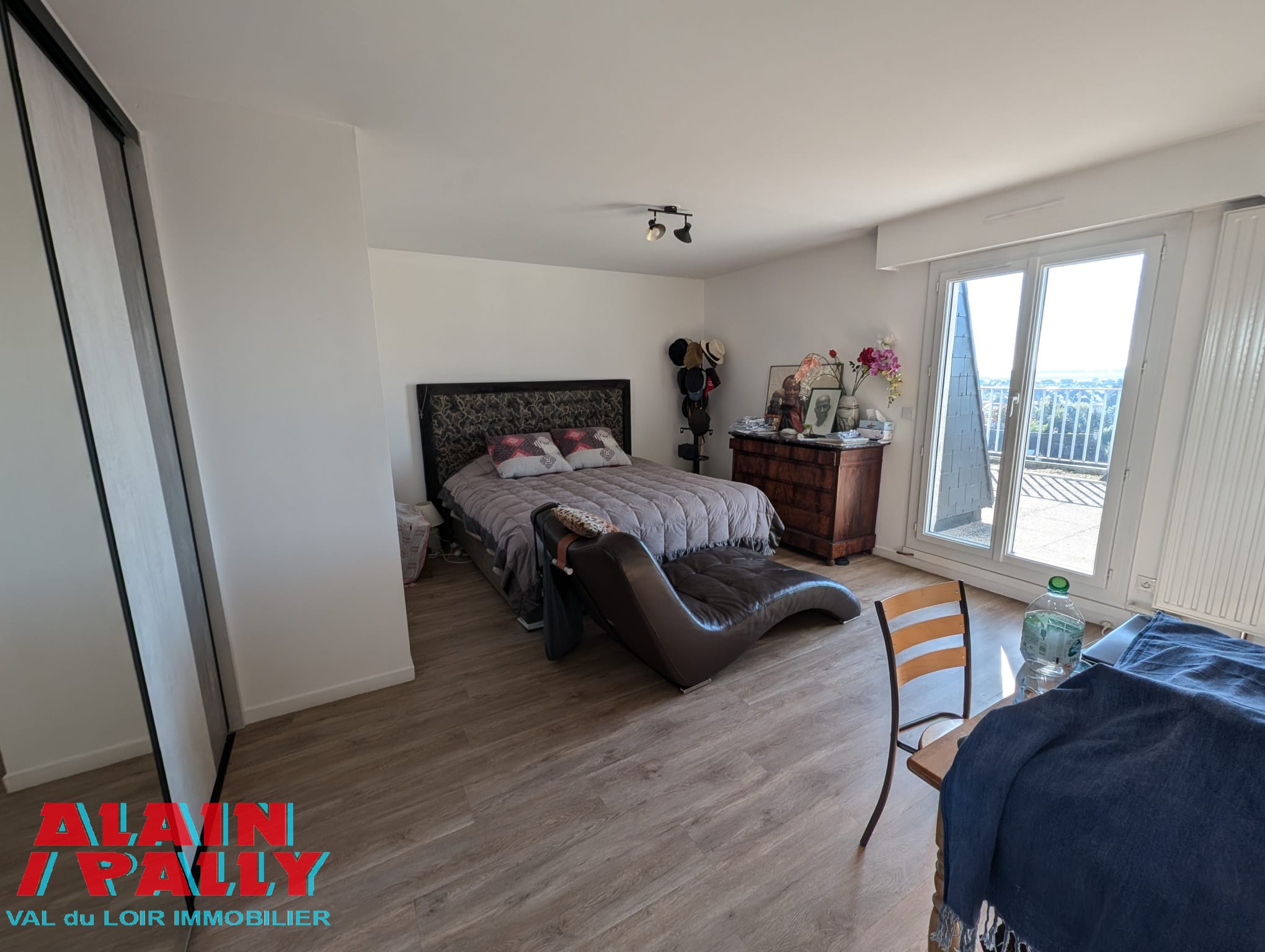 Vente Appartement à Châteaudun 4 pièces