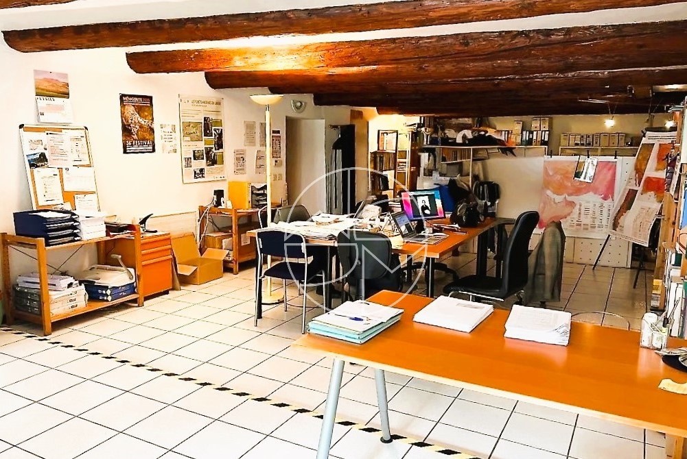 Vente Bureau / Commerce à Marseille 2e arrondissement 2 pièces