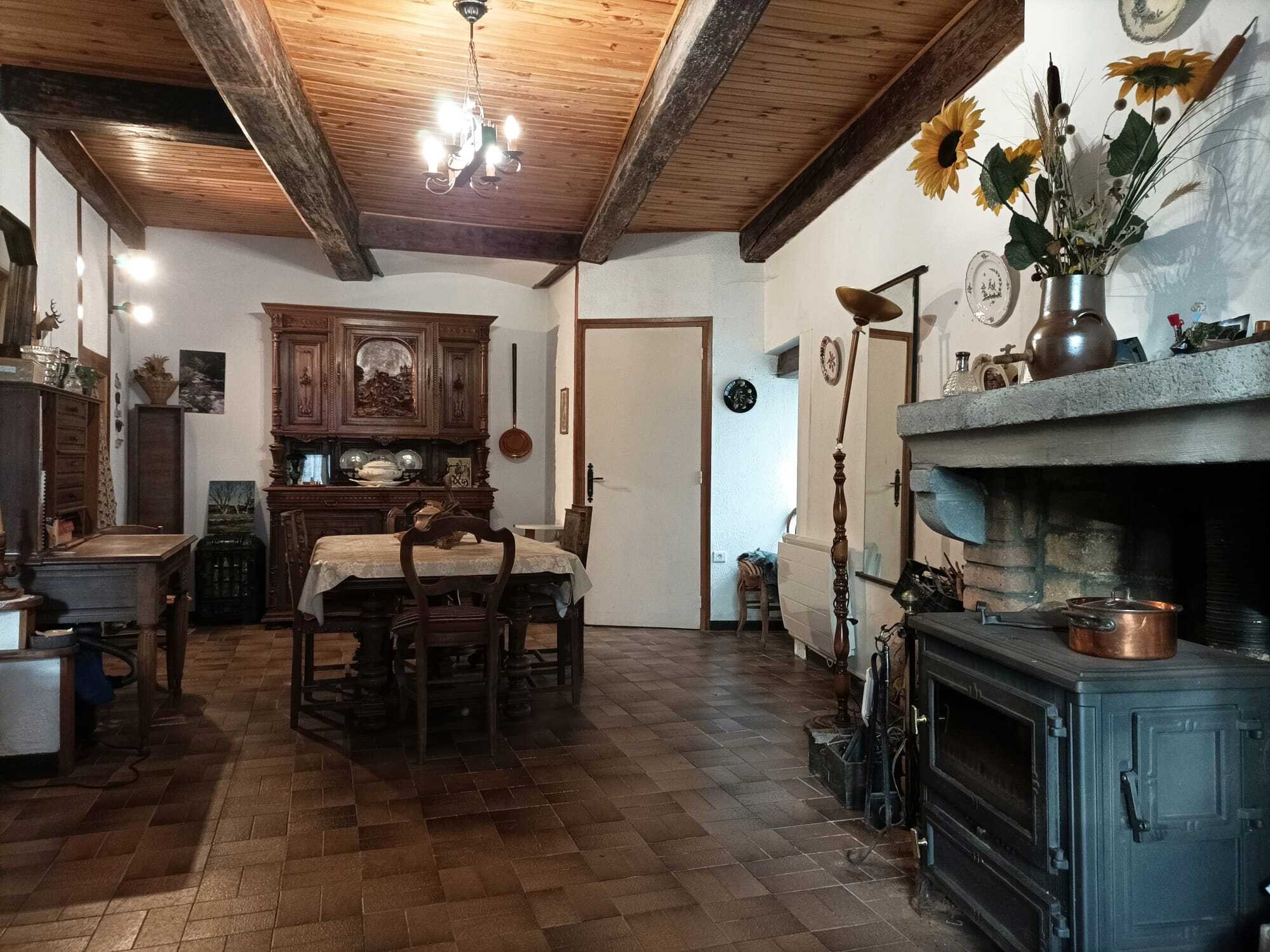 Vente Maison à Saint-Romain-Lachalm 5 pièces