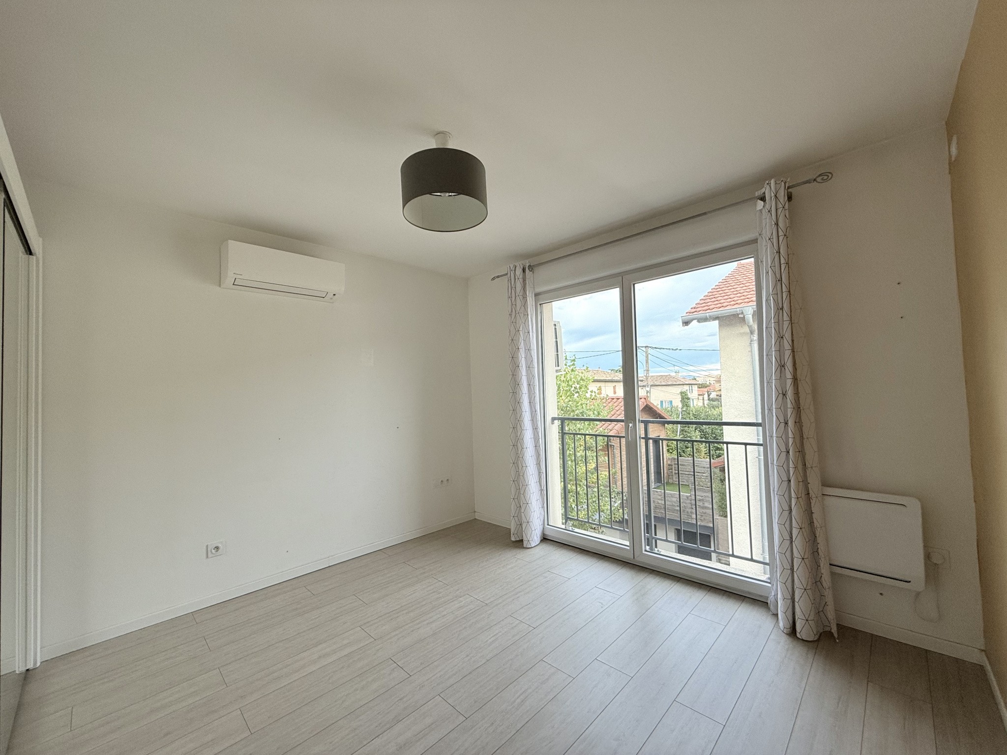 Vente Appartement à Jassans-Riottier 4 pièces