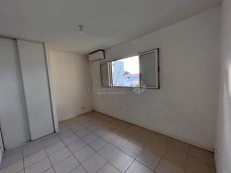 Vente Appartement à les Abymes 3 pièces