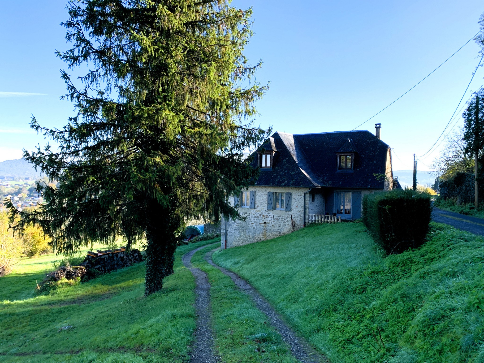 Vente Maison à Saint-Cernin-de-Larche 6 pièces