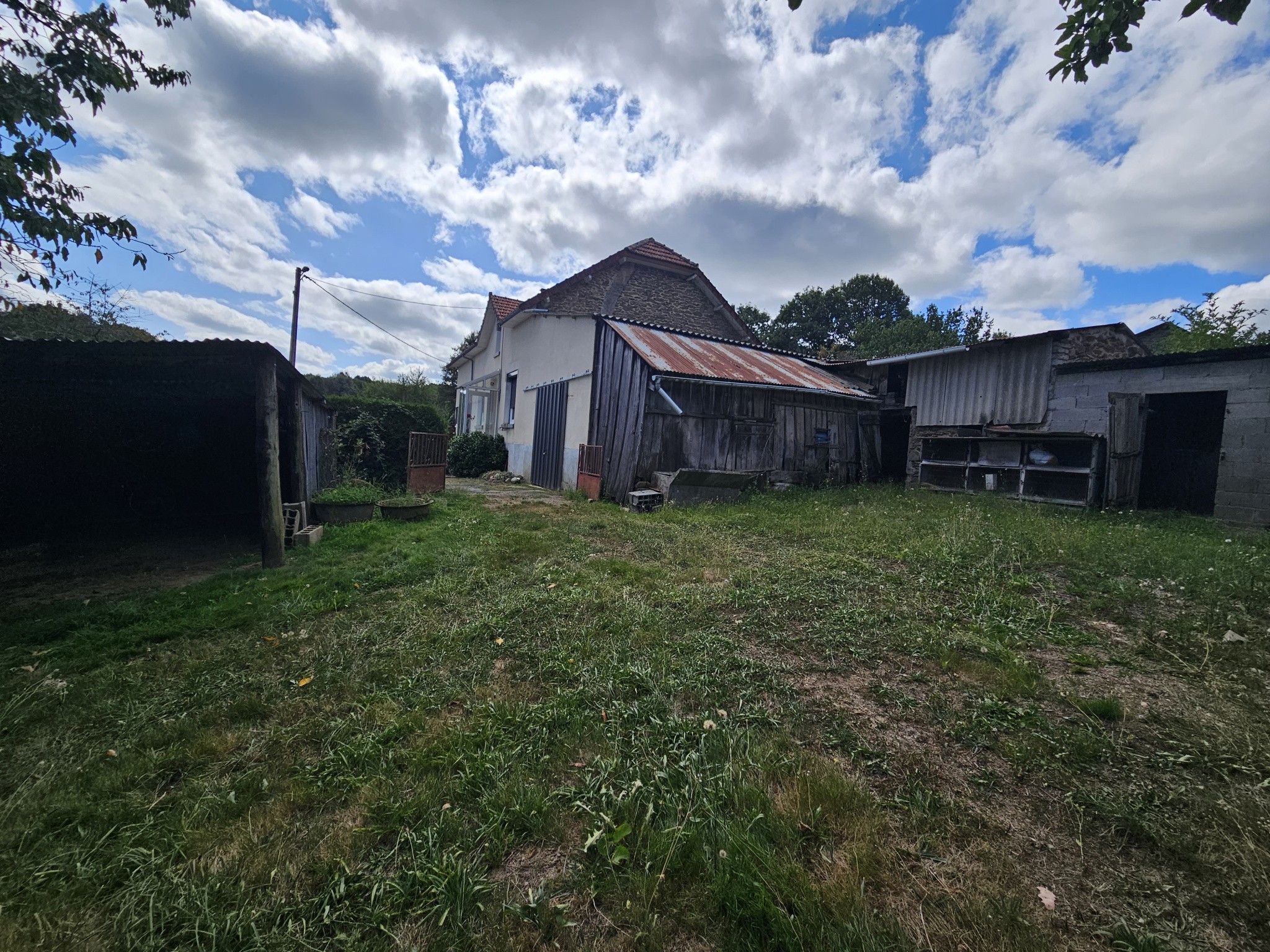 Vente Maison à Châteauneuf-la-Forêt 8 pièces