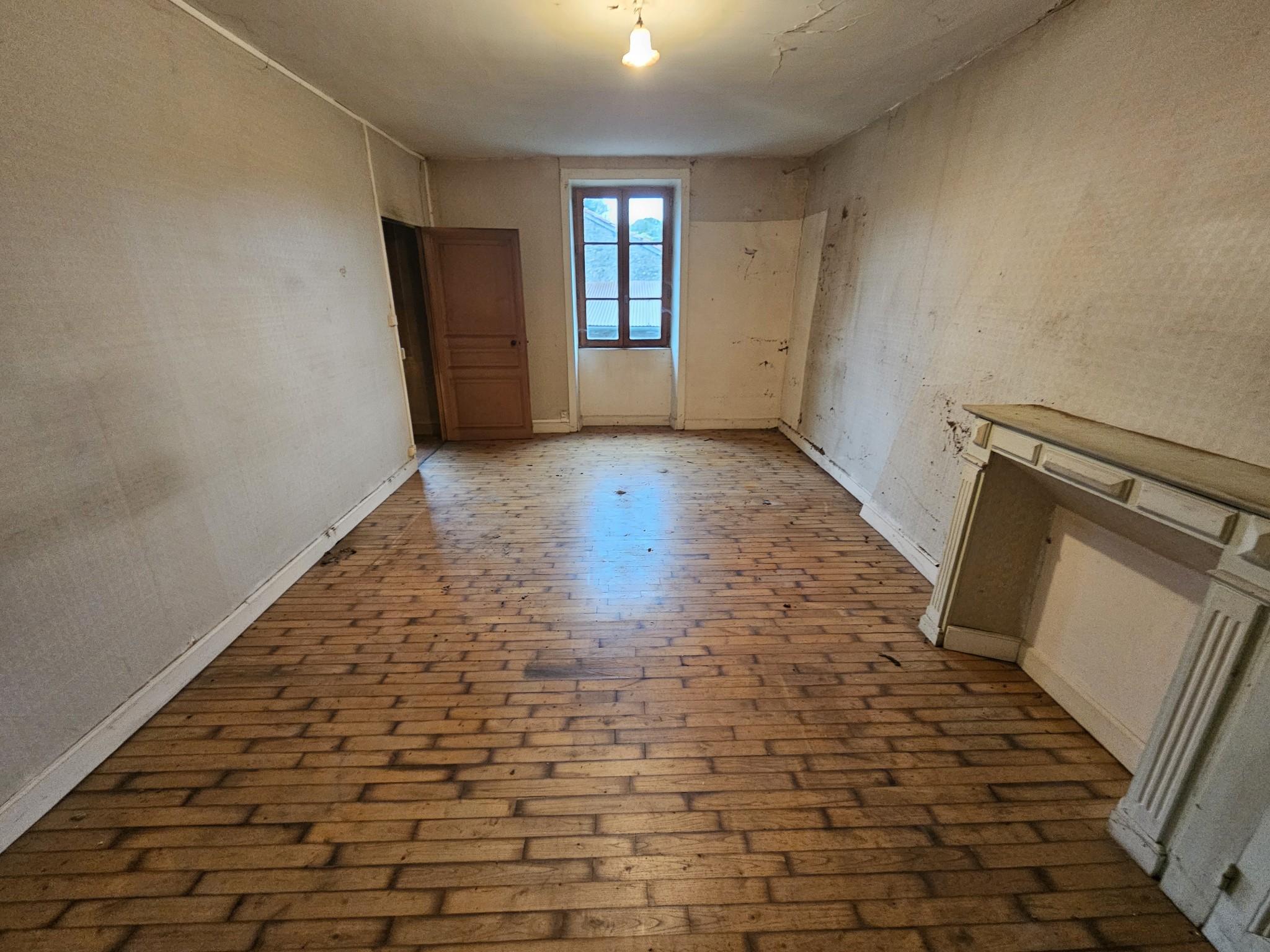 Vente Maison à Saint-Denis-des-Murs 5 pièces