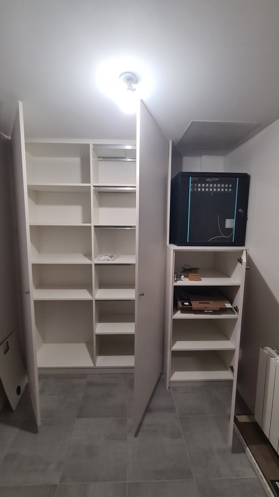 Location Bureau / Commerce à Paris Batignolles-Monceaux 17e arrondissement 0 pièce