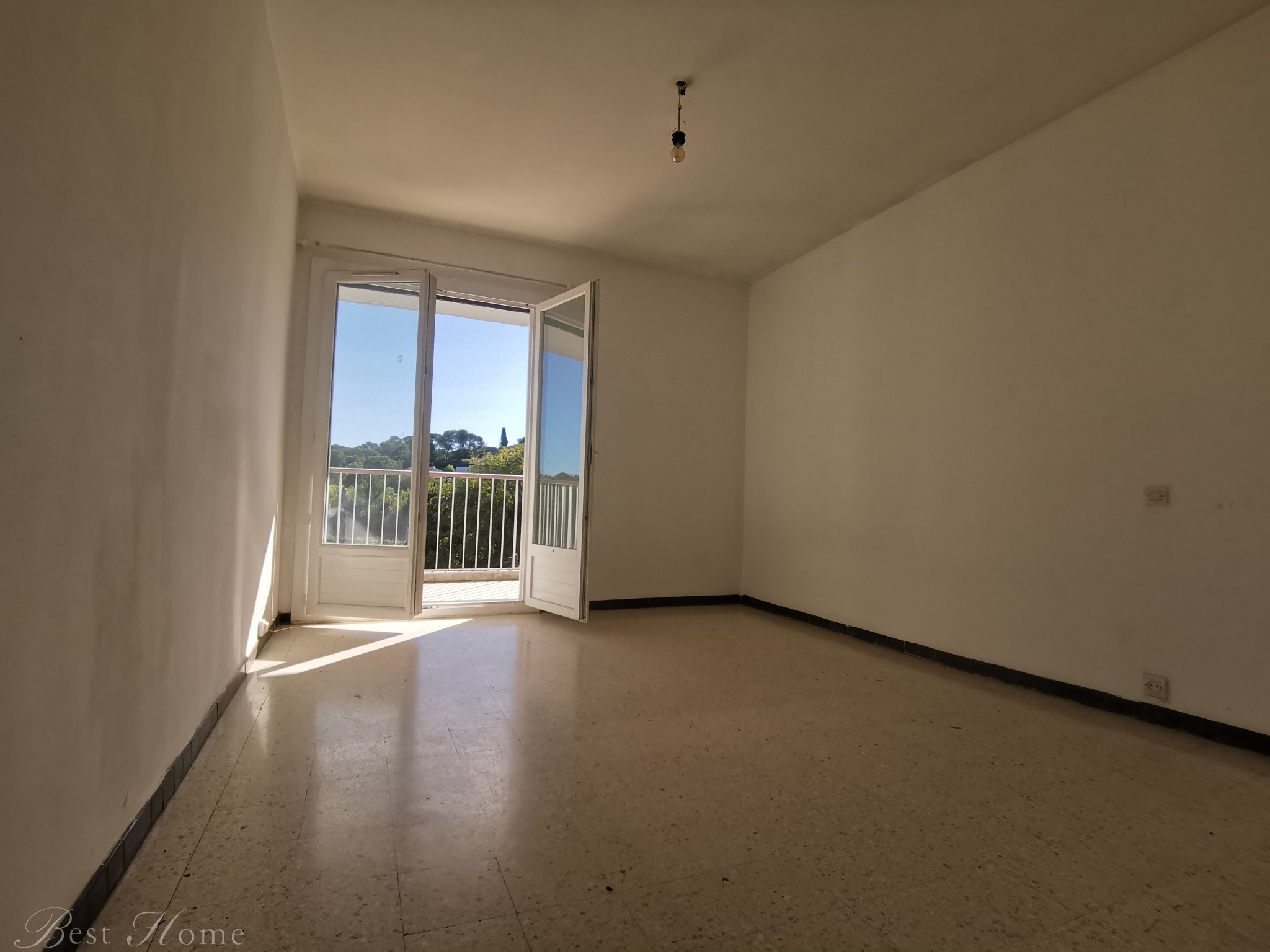 Location Appartement à Nîmes 5 pièces