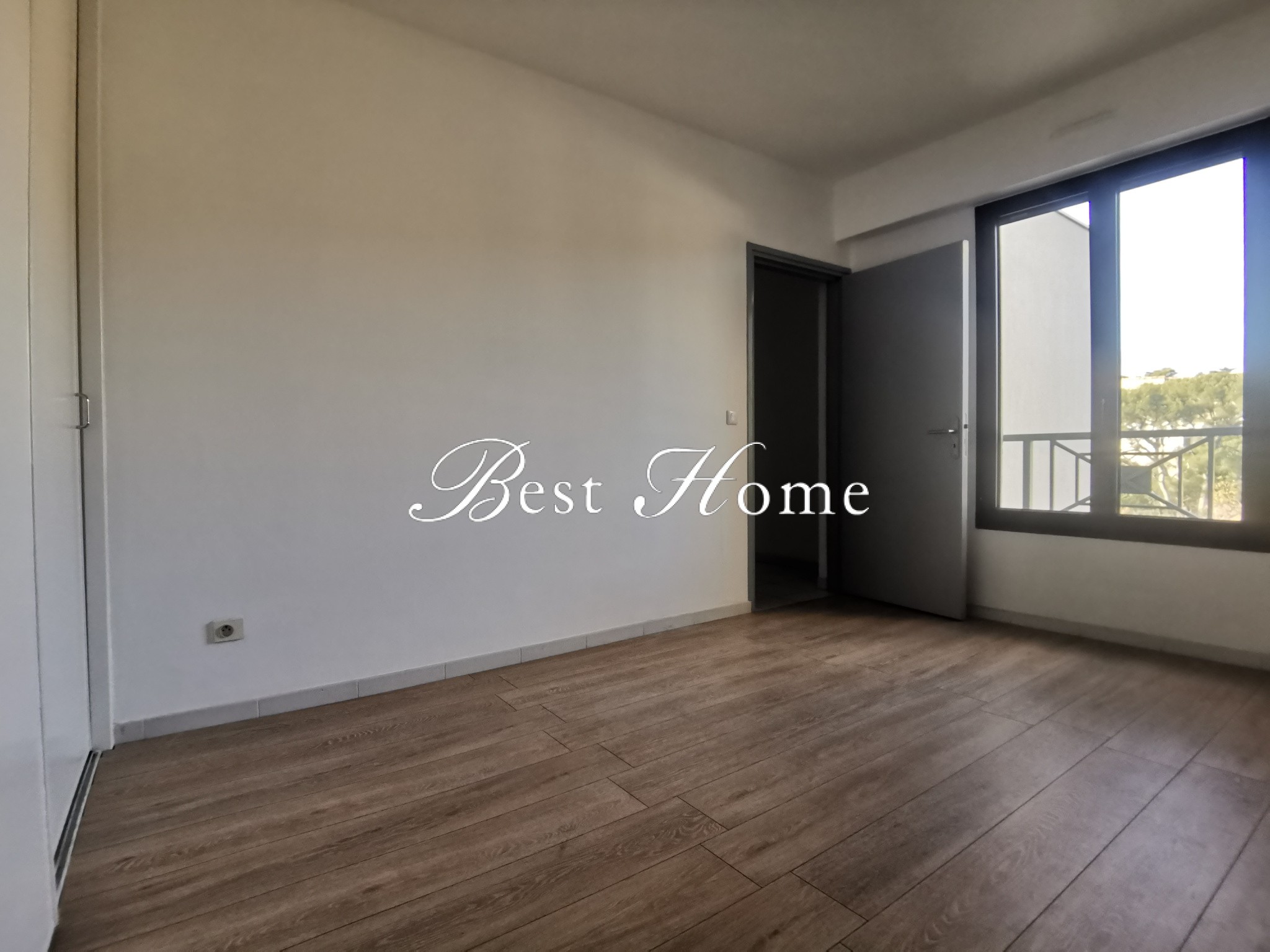 Location Appartement à Nîmes 5 pièces