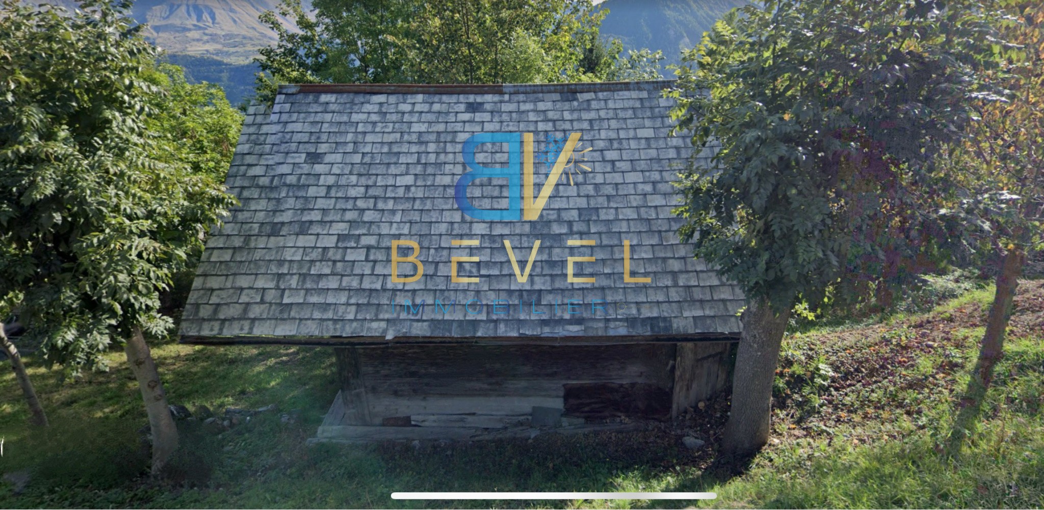 Vente Terrain à Fontcouverte-la-Toussuire 4 pièces