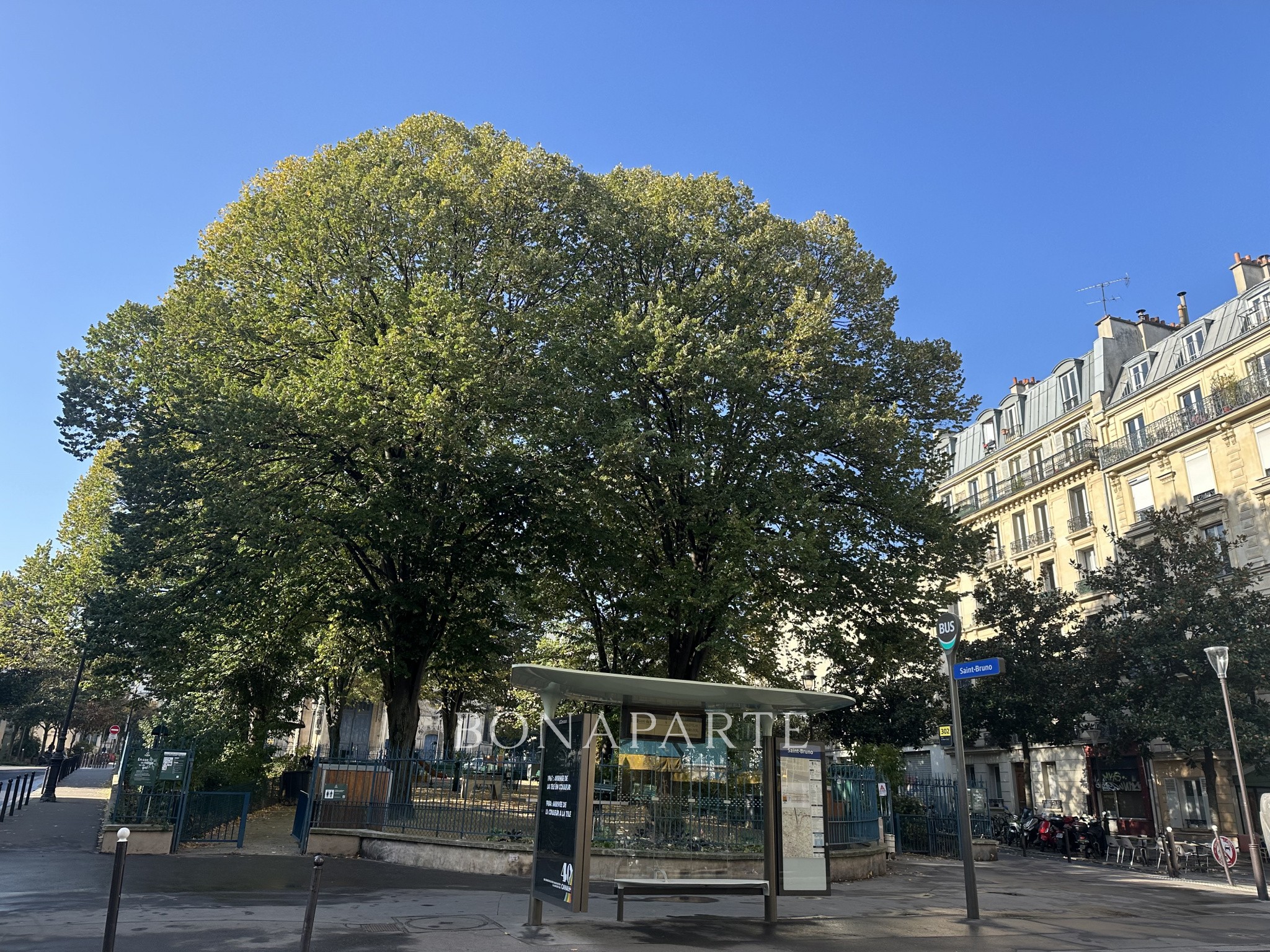 Vente Appartement à Paris Butte-Montmartre 18e arrondissement 3 pièces