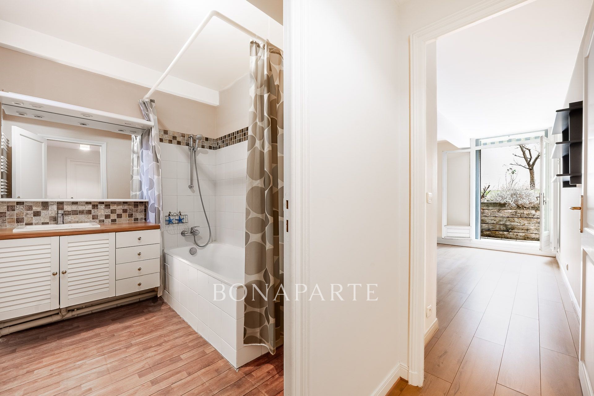 Vente Appartement à Asnières-sur-Seine 6 pièces