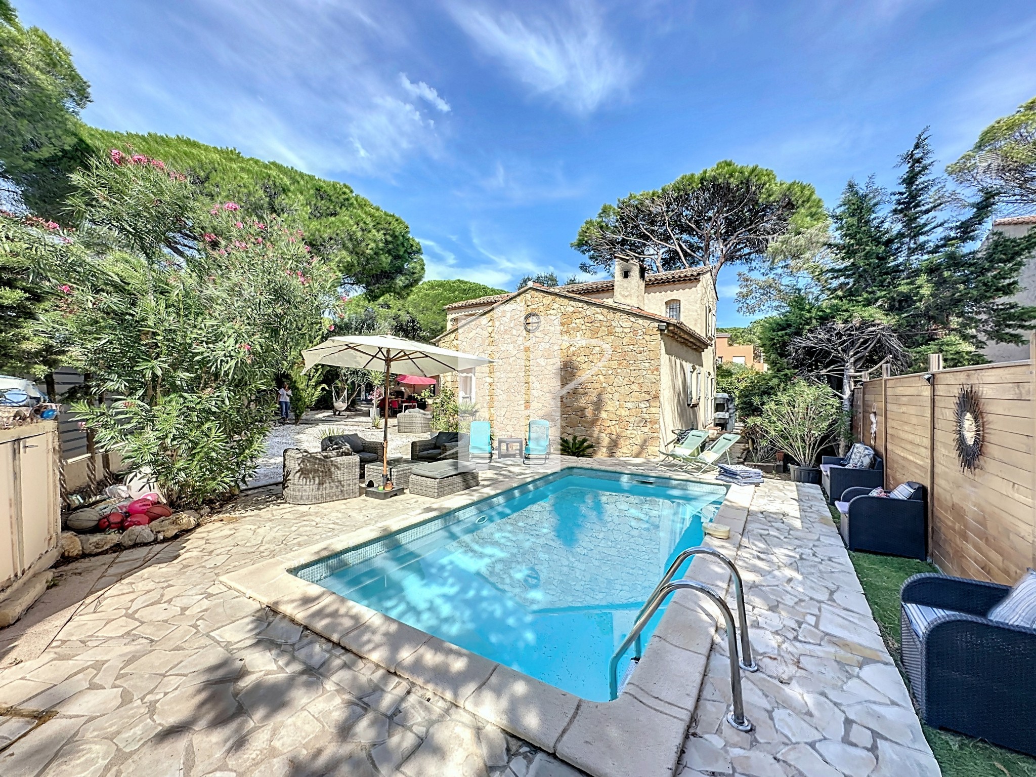 Vente Maison à Saint-Raphaël 5 pièces