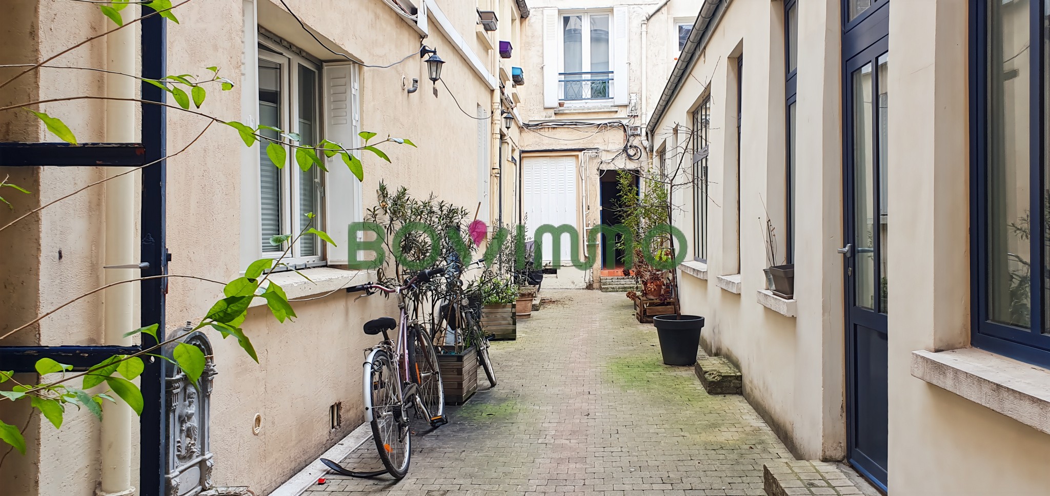 Location Appartement à Paris Butte-Montmartre 18e arrondissement 2 pièces