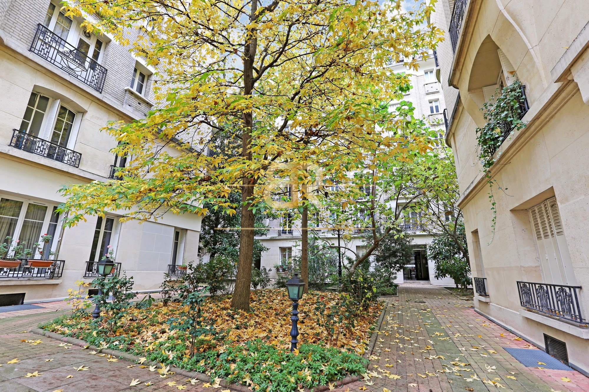 Vente Appartement à Paris Vaugirard 15e arrondissement 1 pièce