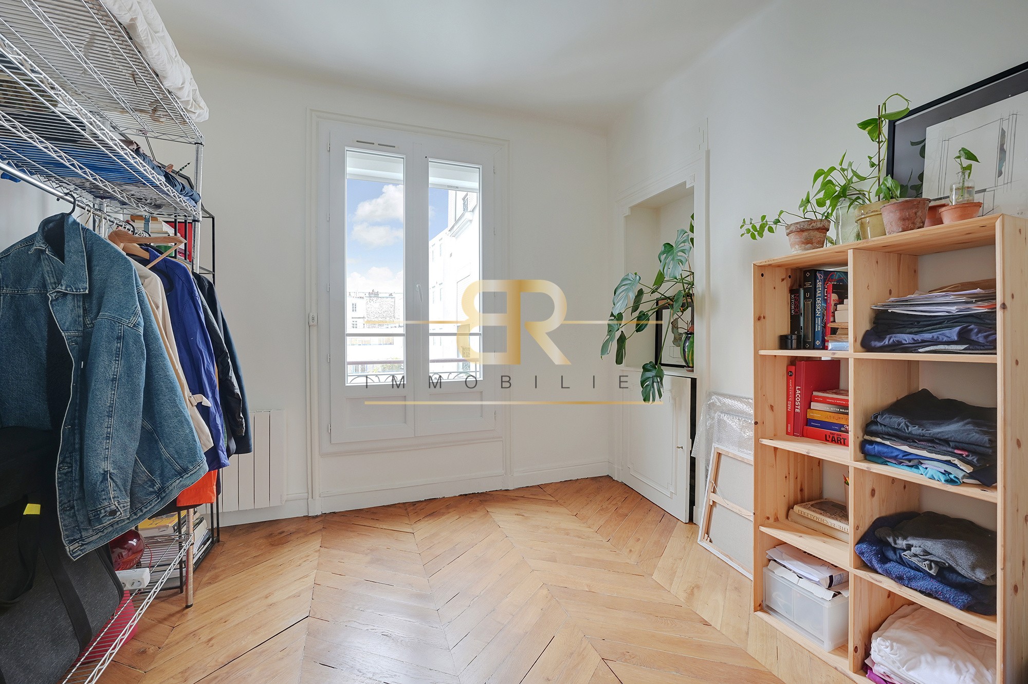 Vente Appartement à Paris Entrepôt 10e arrondissement 4 pièces