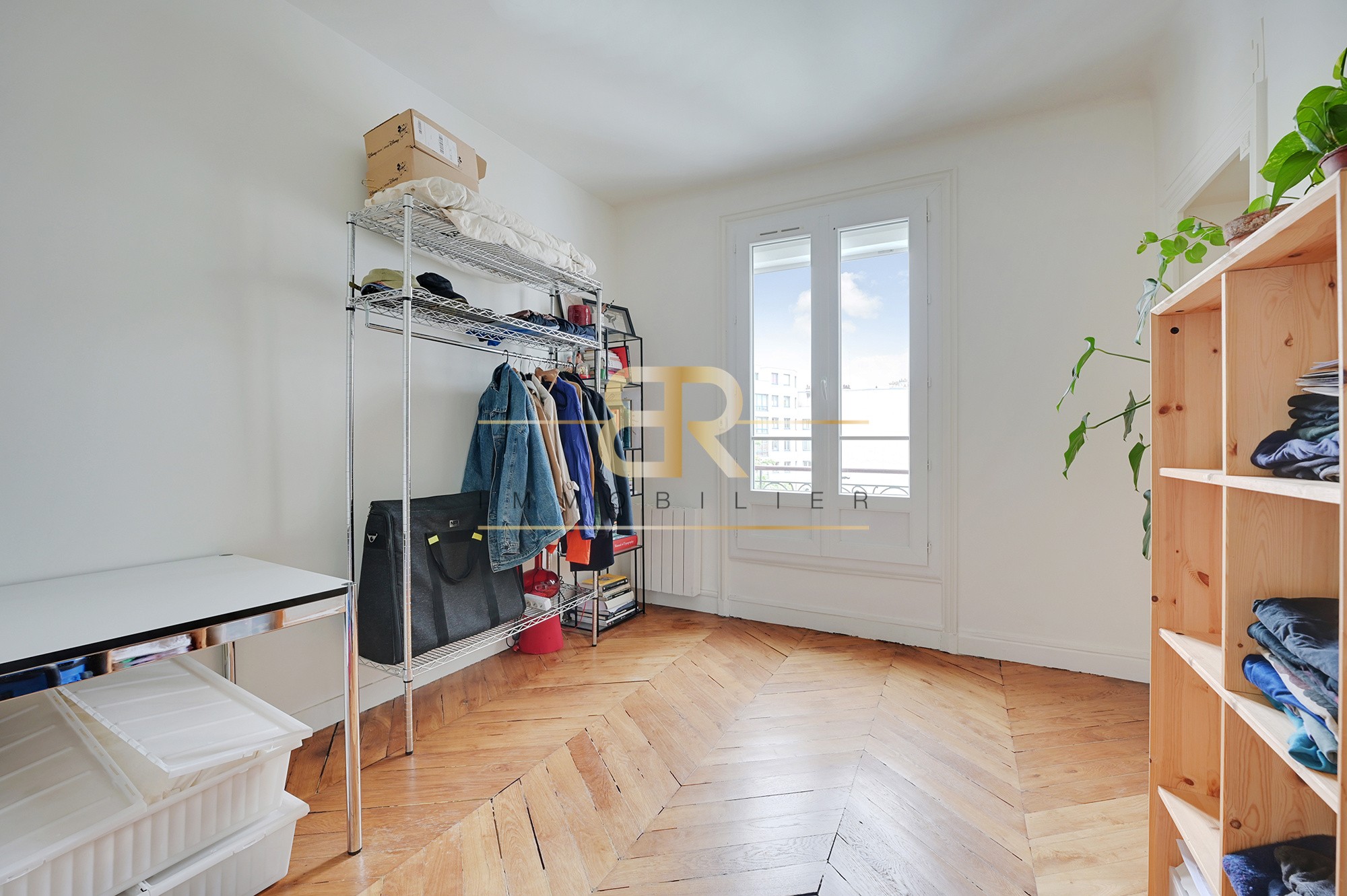 Vente Appartement à Paris Entrepôt 10e arrondissement 4 pièces