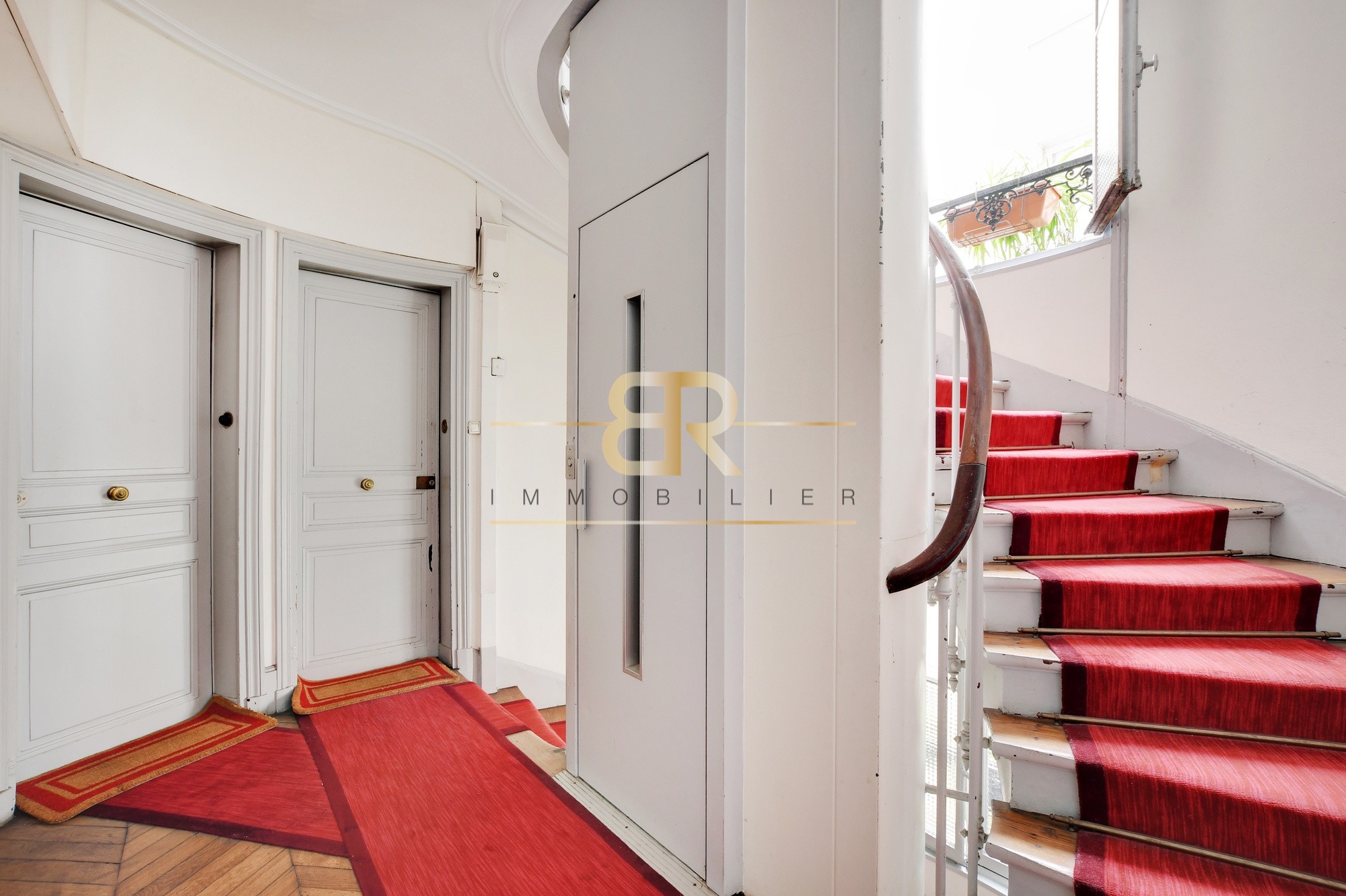 Vente Appartement à Paris Butte-Montmartre 18e arrondissement 3 pièces