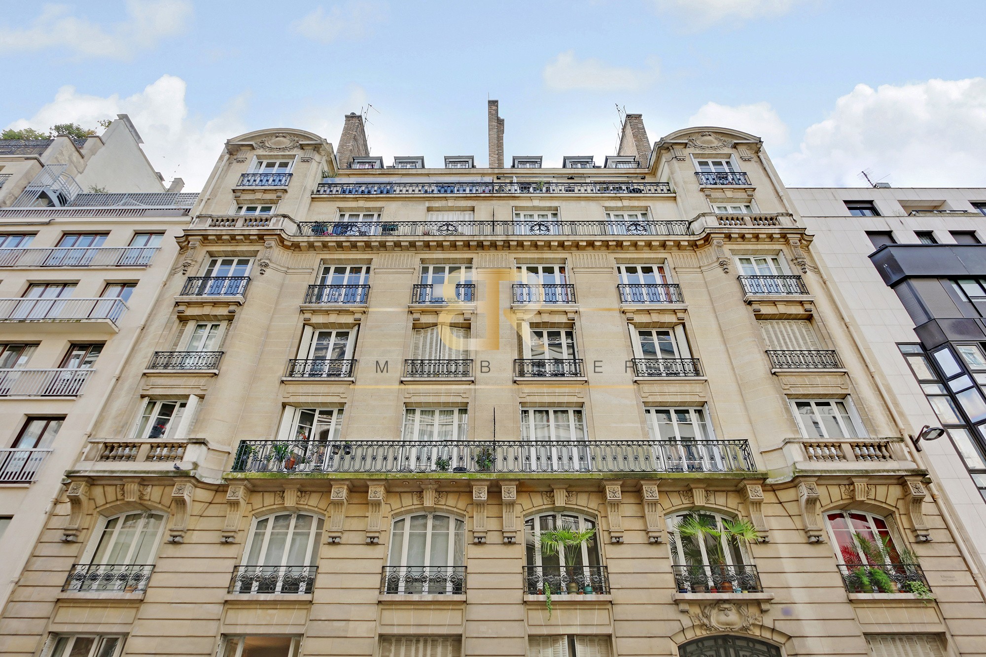 Vente Appartement à Paris Batignolles-Monceaux 17e arrondissement 5 pièces