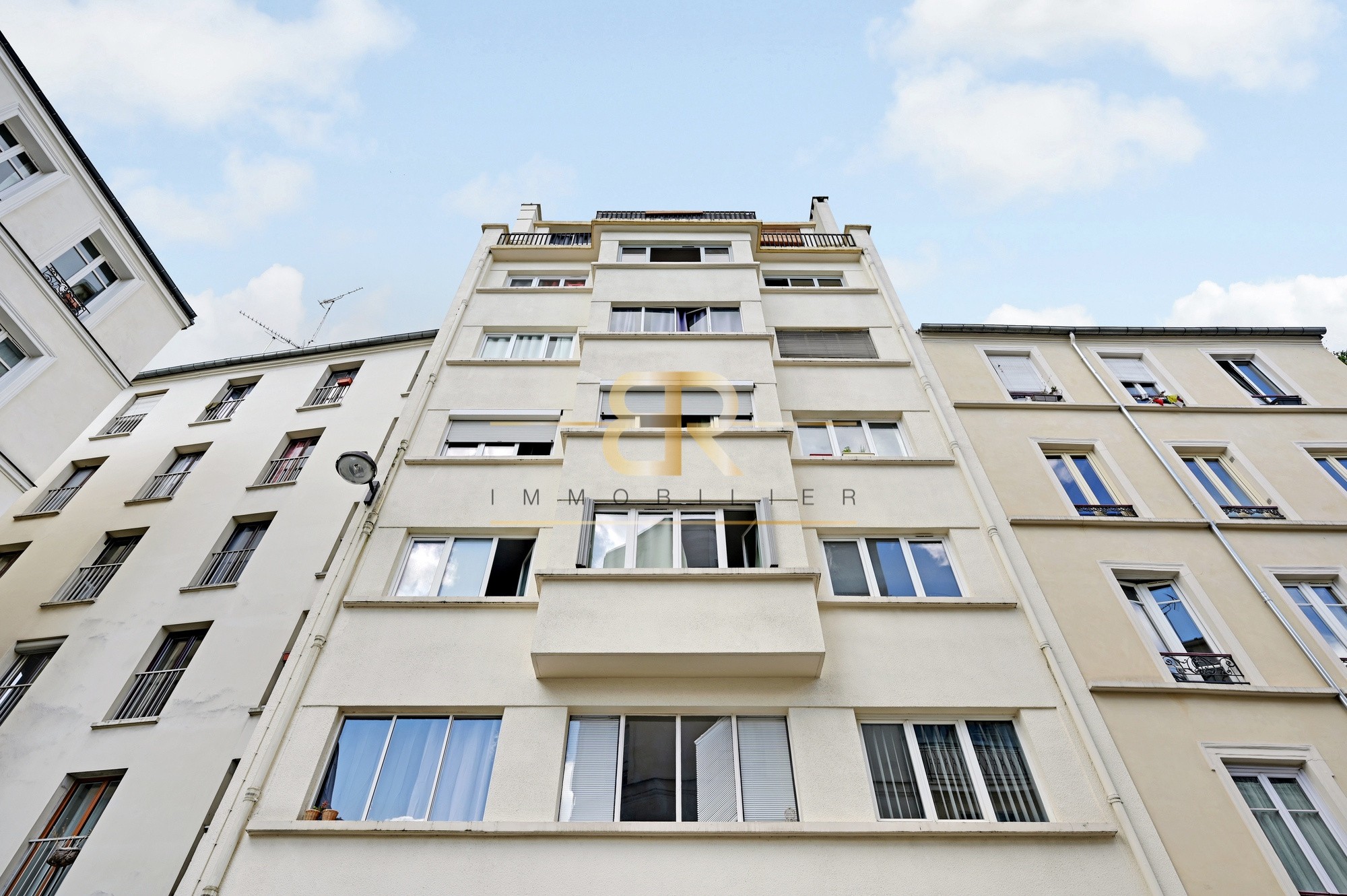 Vente Appartement à Paris Butte-Montmartre 18e arrondissement 1 pièce