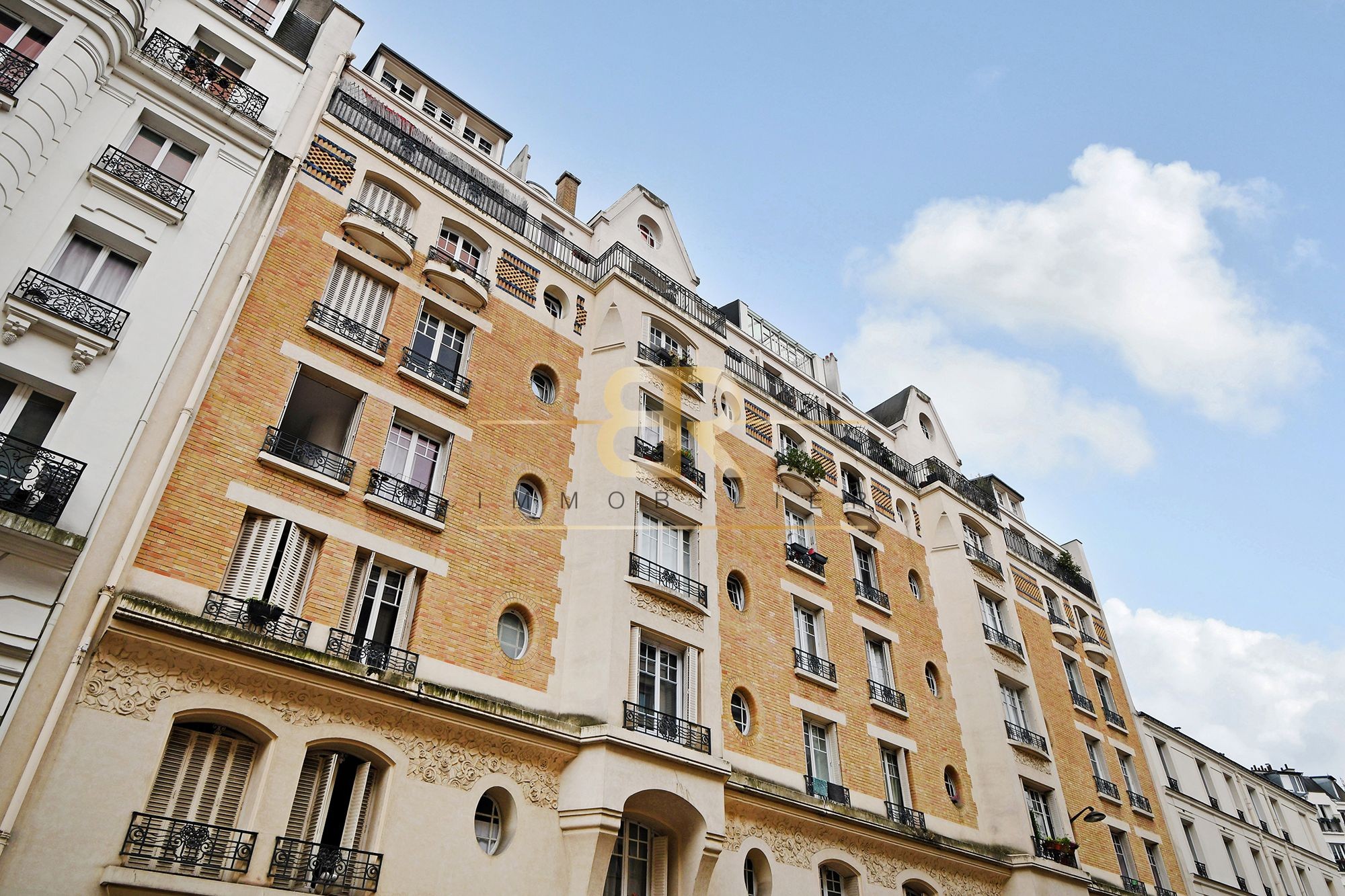 Vente Appartement à Paris Butte-Montmartre 18e arrondissement 1 pièce