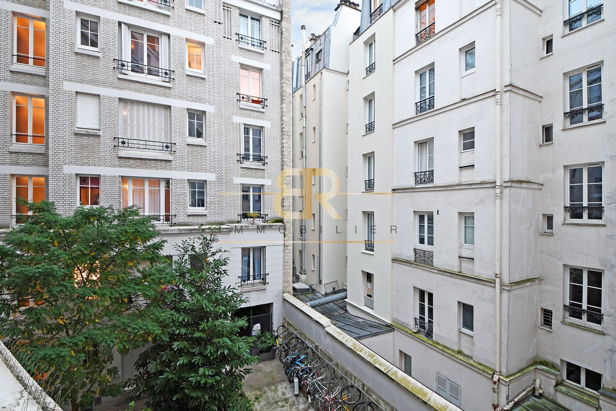 Vente Appartement à Paris Butte-Montmartre 18e arrondissement 1 pièce