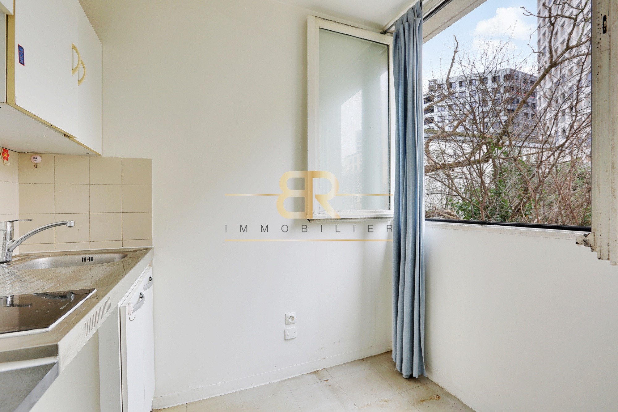 Vente Appartement à Paris Butte-Montmartre 18e arrondissement 1 pièce