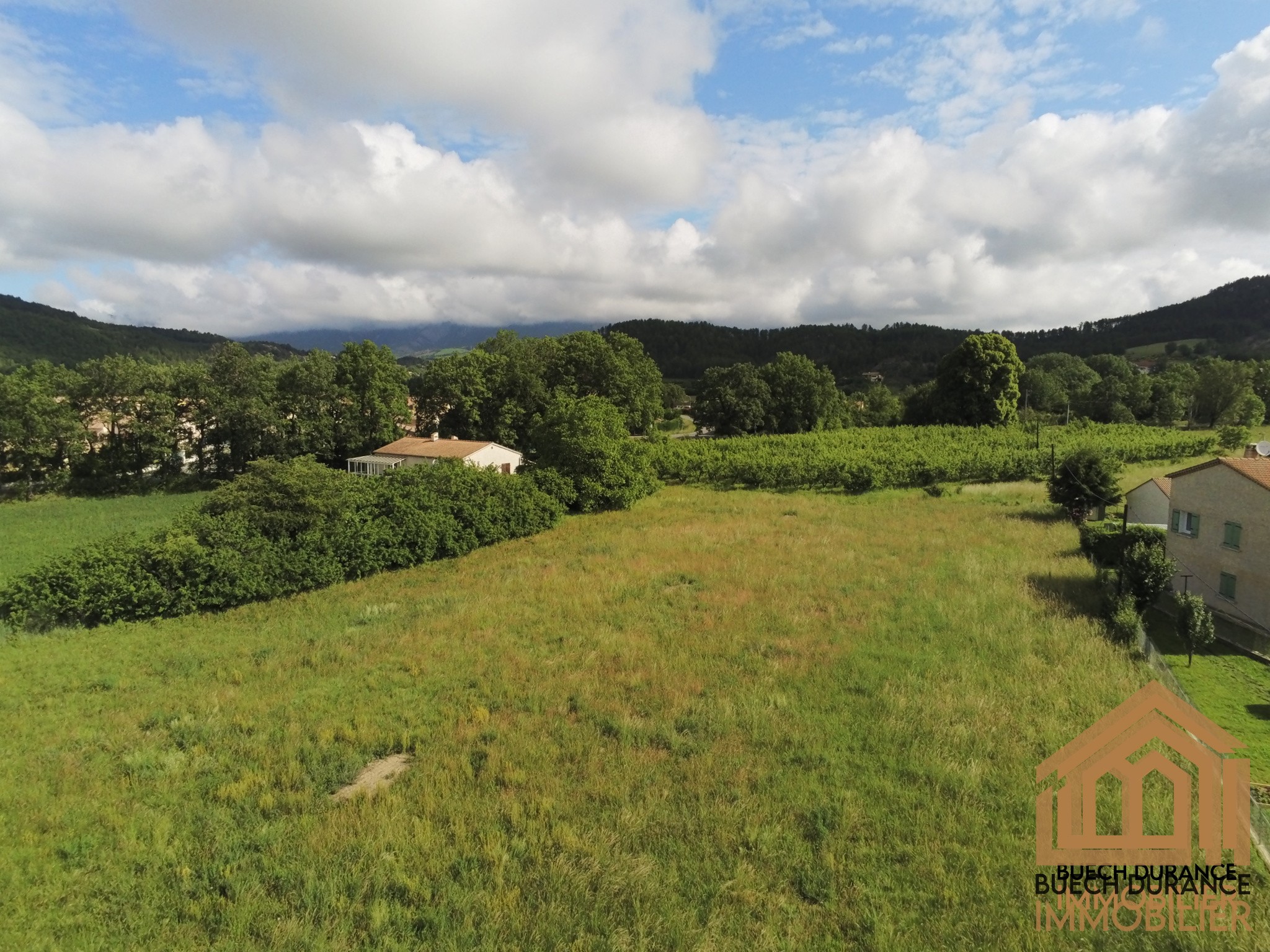 Vente Terrain à Laragne-Montéglin 0 pièce