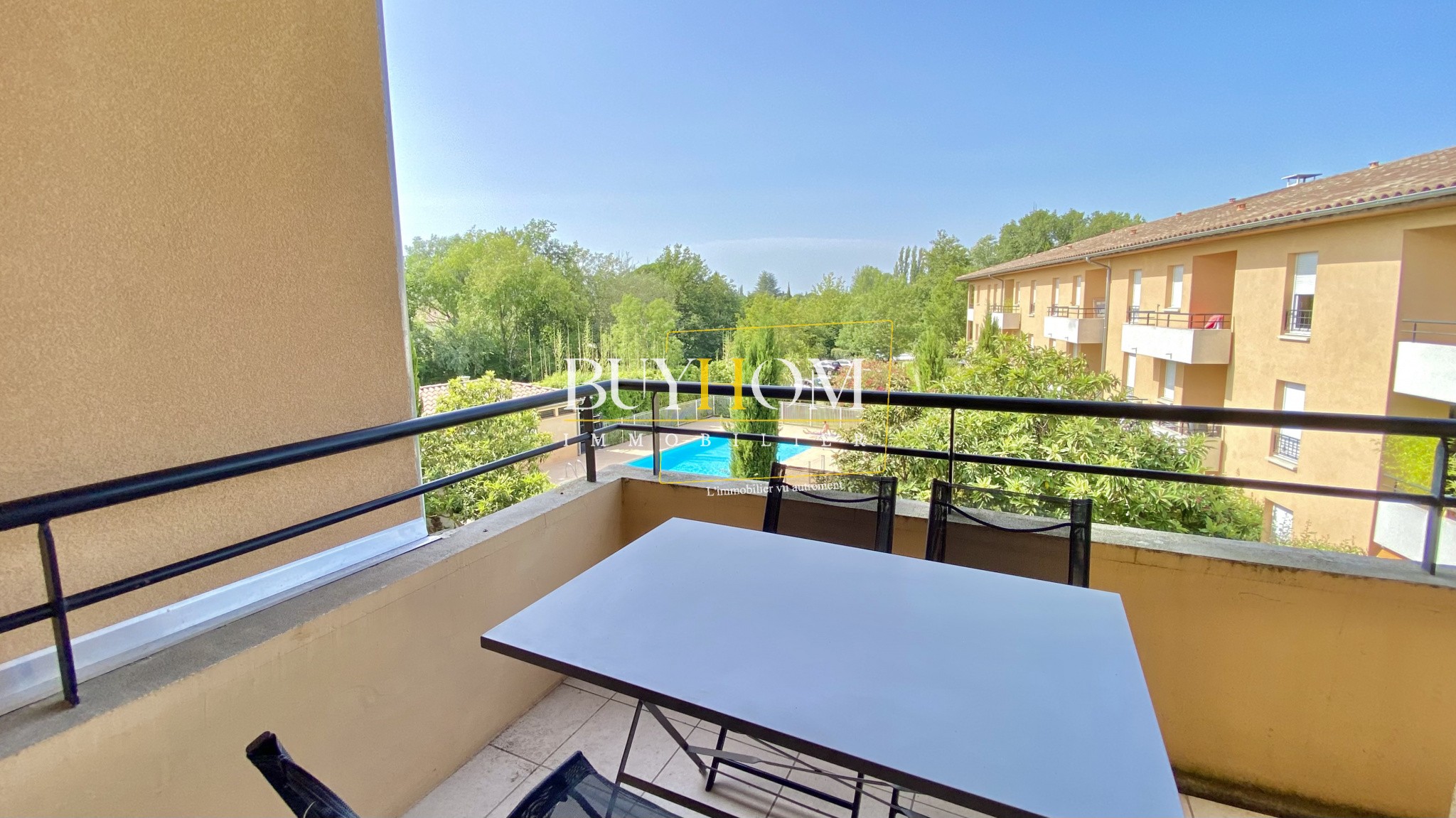 Vente Appartement à l'Isle-sur-la-Sorgue 2 pièces