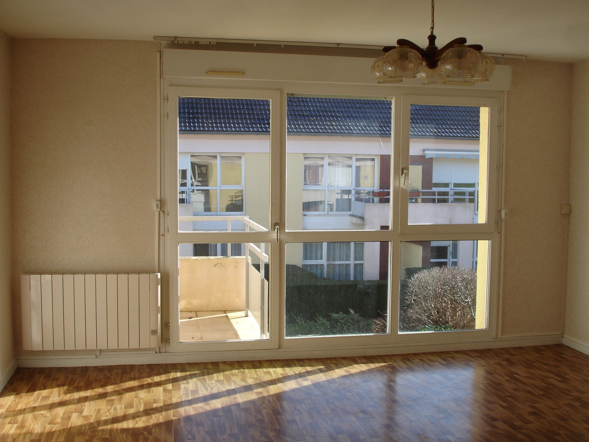 Vente Appartement à Thorigny-sur-Oreuse 1 pièce