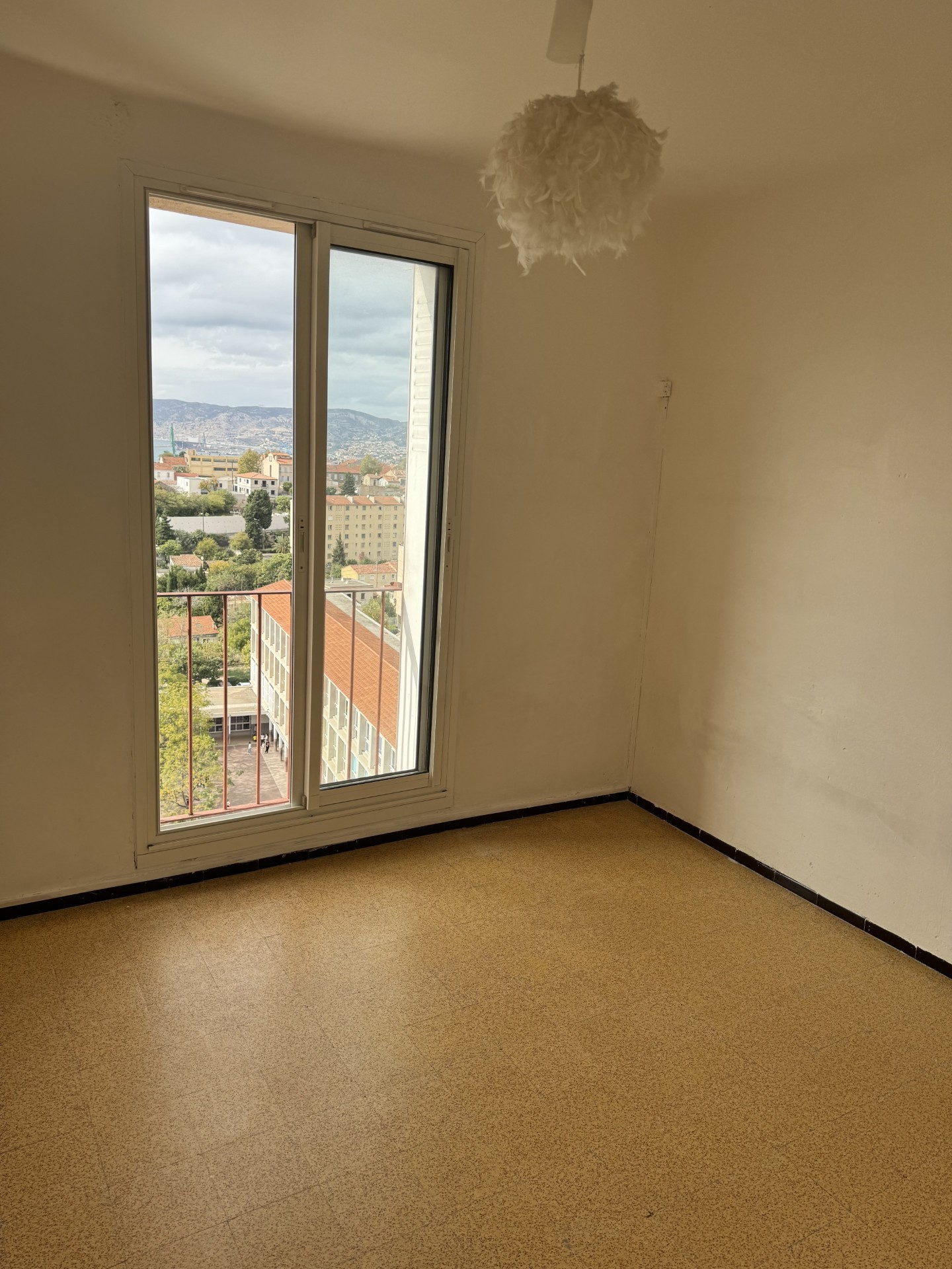 Location Appartement à Marseille 15e arrondissement 3 pièces