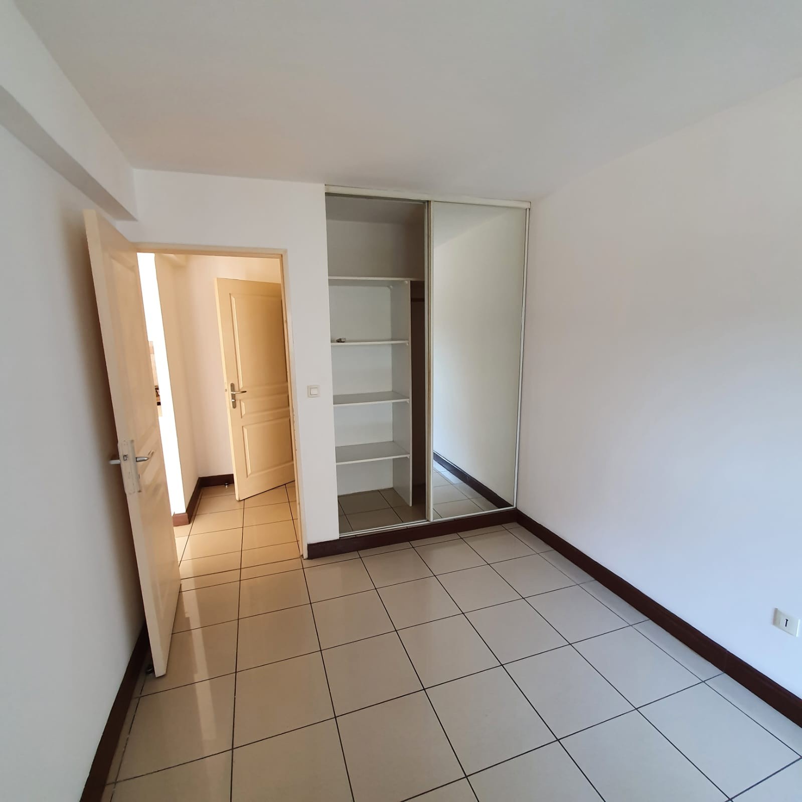 Location Appartement à Saint-Denis 2 pièces