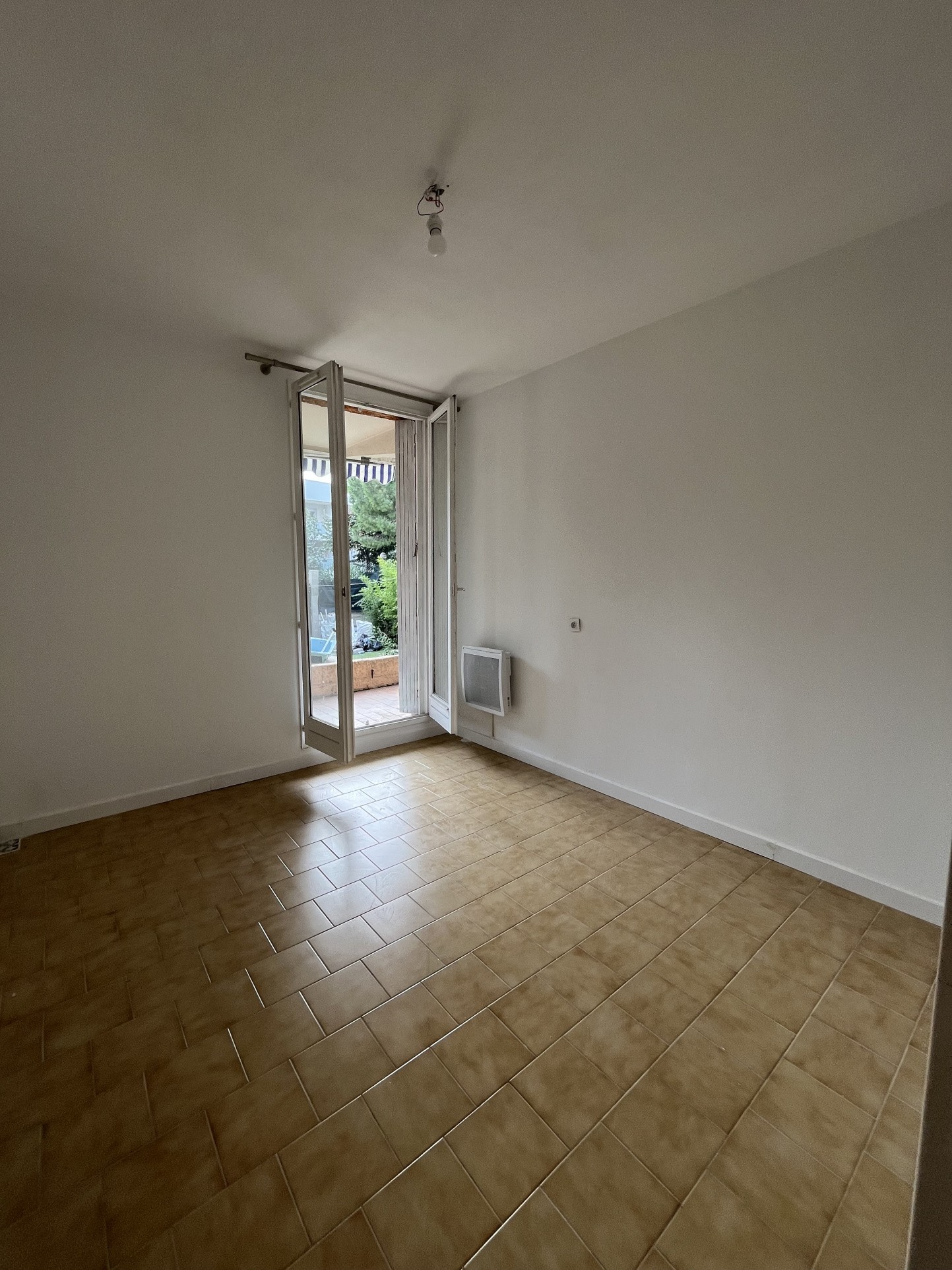 Vente Appartement à Marseille 15e arrondissement 3 pièces