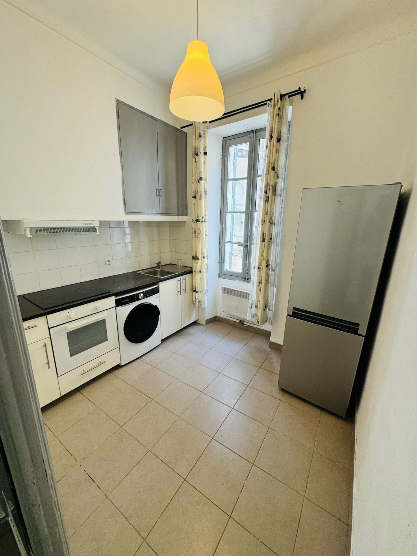 Vente Bureau / Commerce à Marseille 5e arrondissement 0 pièce