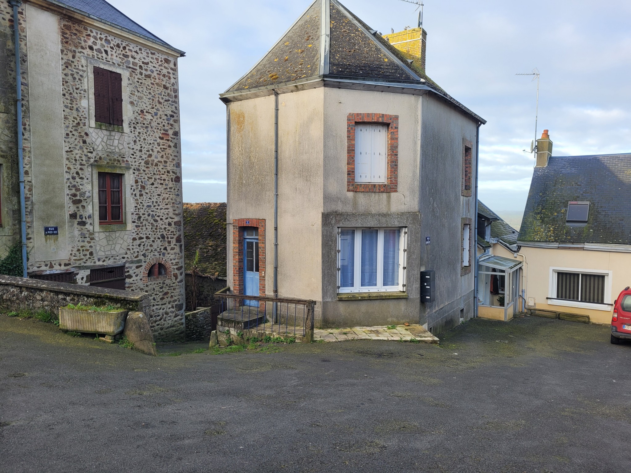 Vente Bureau / Commerce à Saint-Denis-d'Orques 0 pièce