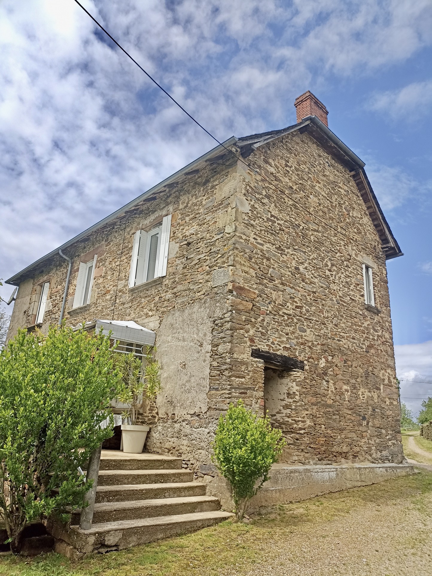 Vente Maison à Saint-Hilaire-Peyroux 6 pièces