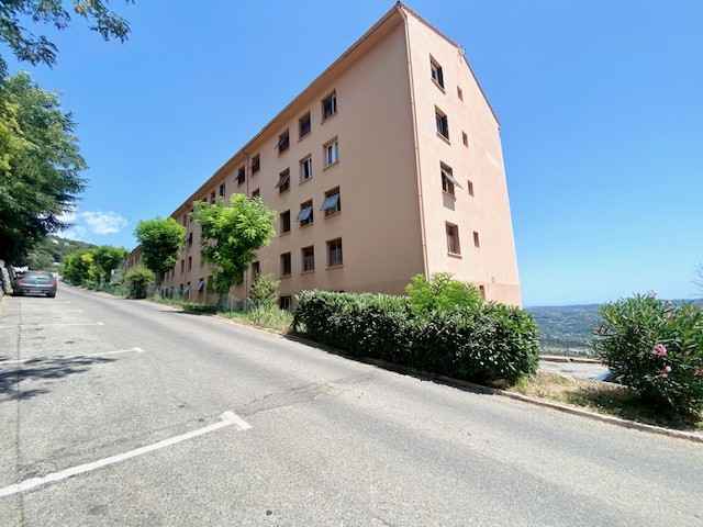 Vente Appartement à Grasse 4 pièces