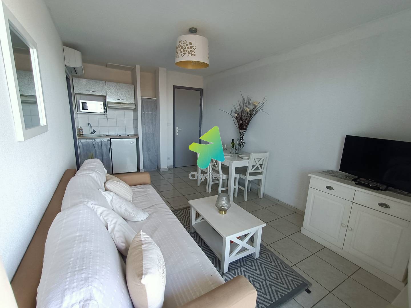 Vente Appartement à Fleury 2 pièces