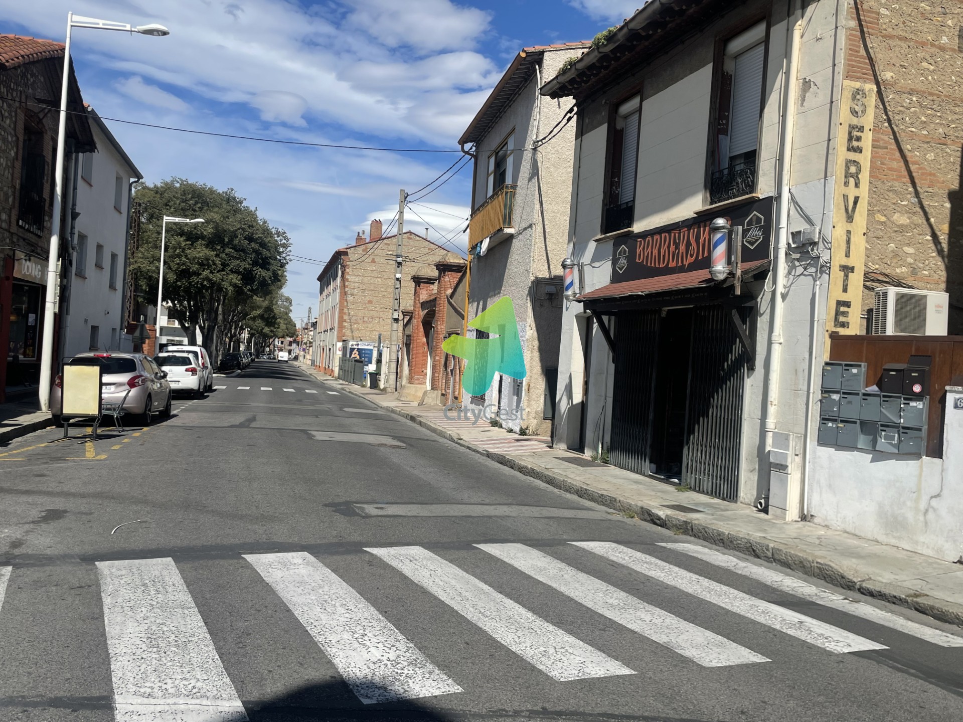 Location Bureau / Commerce à Perpignan 0 pièce