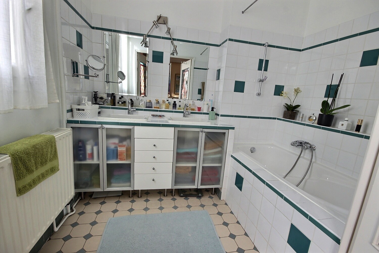 Vente Appartement à Paris Entrepôt 10e arrondissement 4 pièces