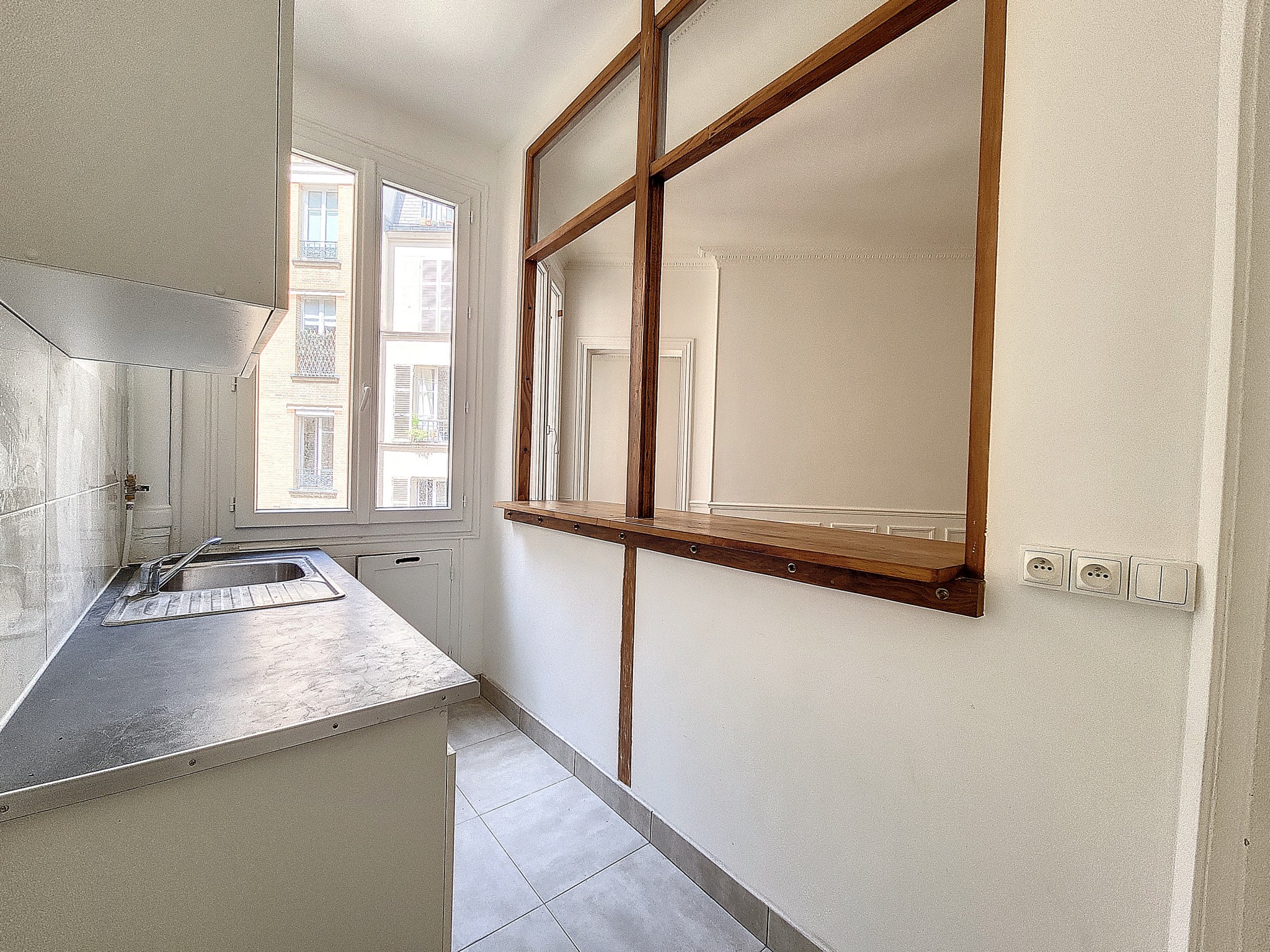 Vente Appartement à Paris Butte-Montmartre 18e arrondissement 2 pièces