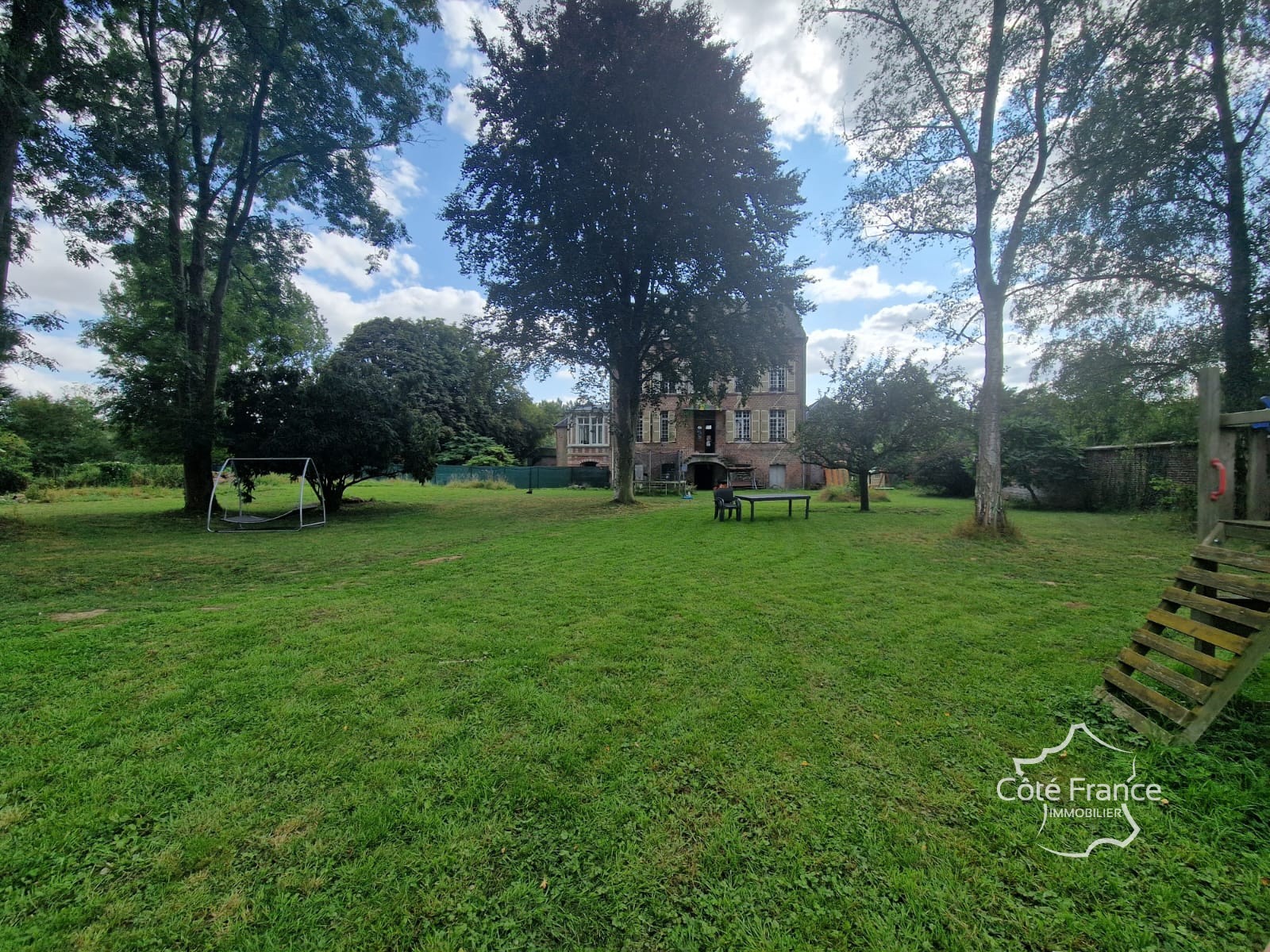 Vente Maison à Vadencourt 11 pièces