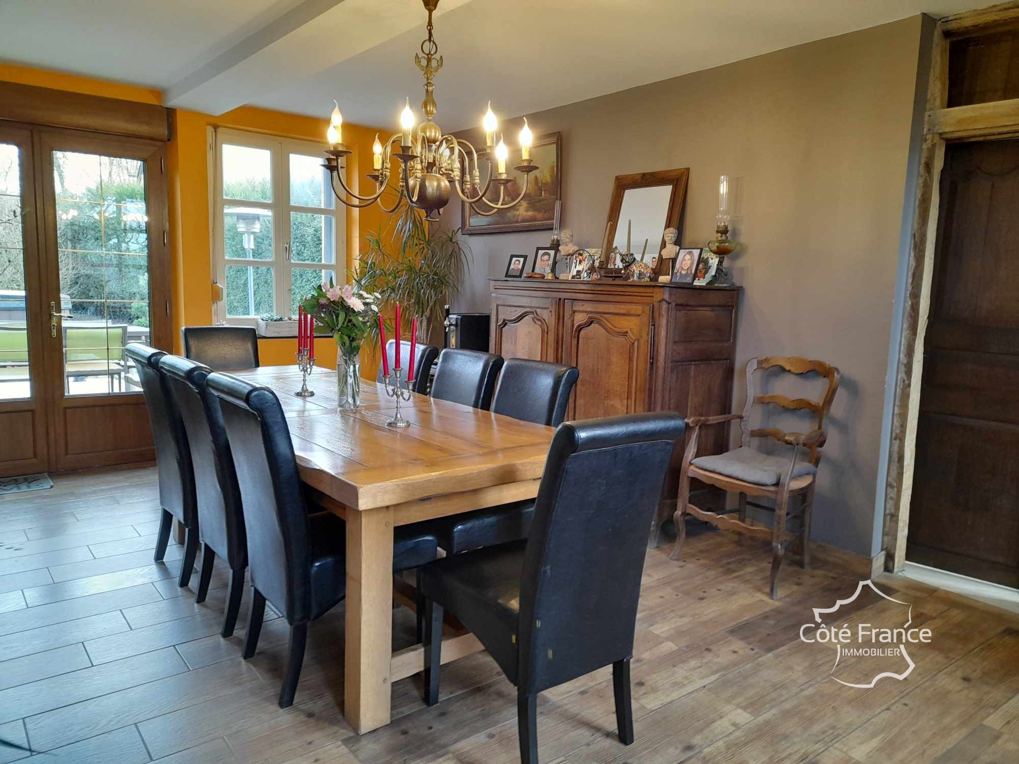 Vente Maison à la Vallée-au-Blé 8 pièces