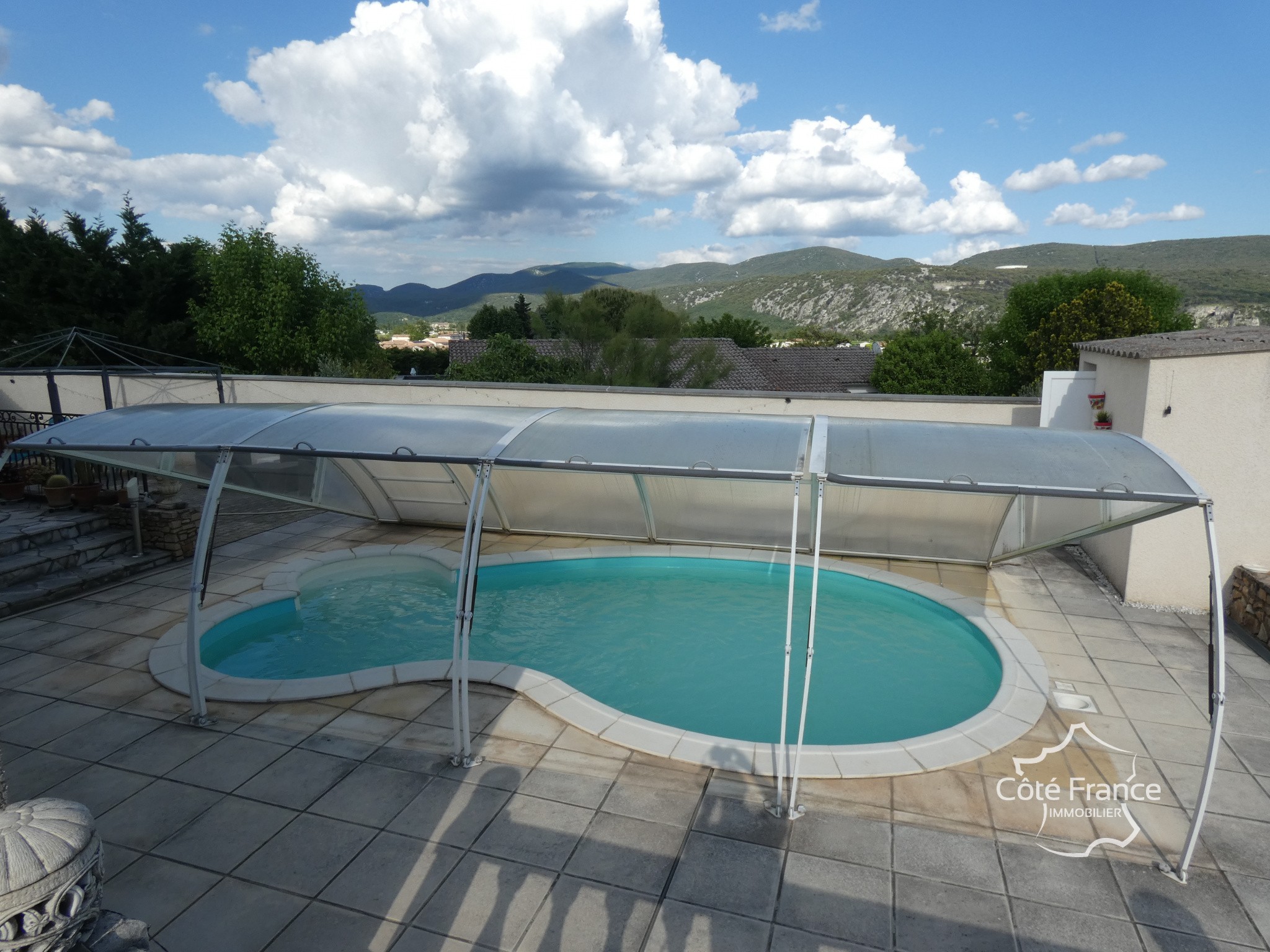 Vente Maison à Vallon-Pont-d'Arc 9 pièces