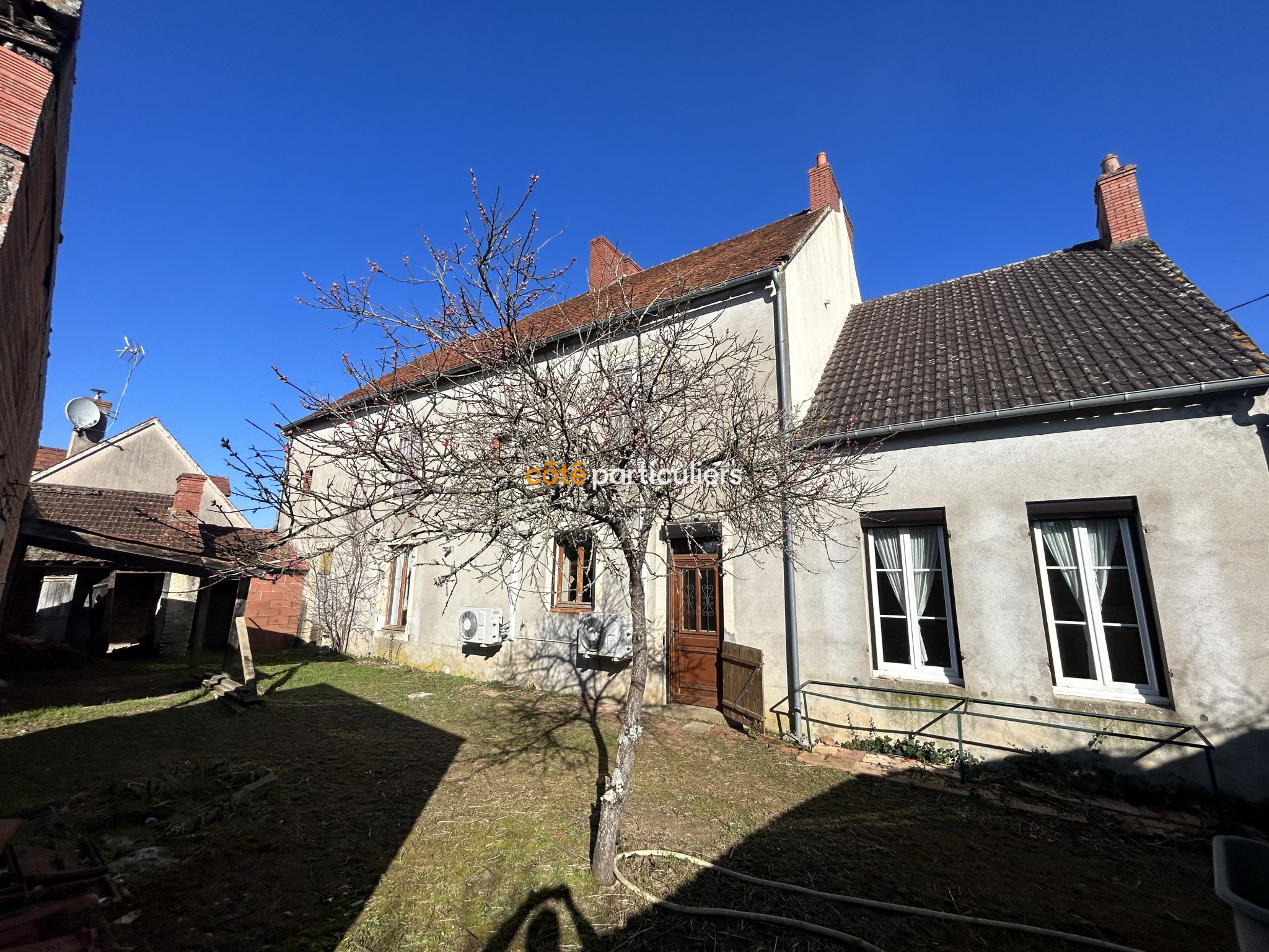 Vente Maison à Sancoins 9 pièces