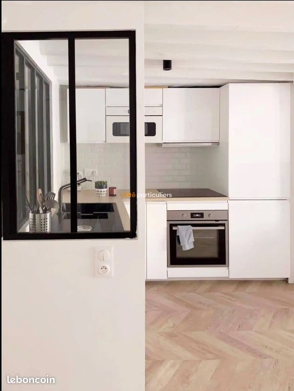 Vente Appartement à Paris Buttes-Chaumont 19e arrondissement 2 pièces