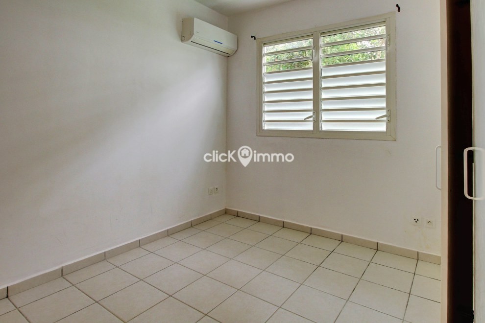 Location Appartement à Petit-Bourg 3 pièces