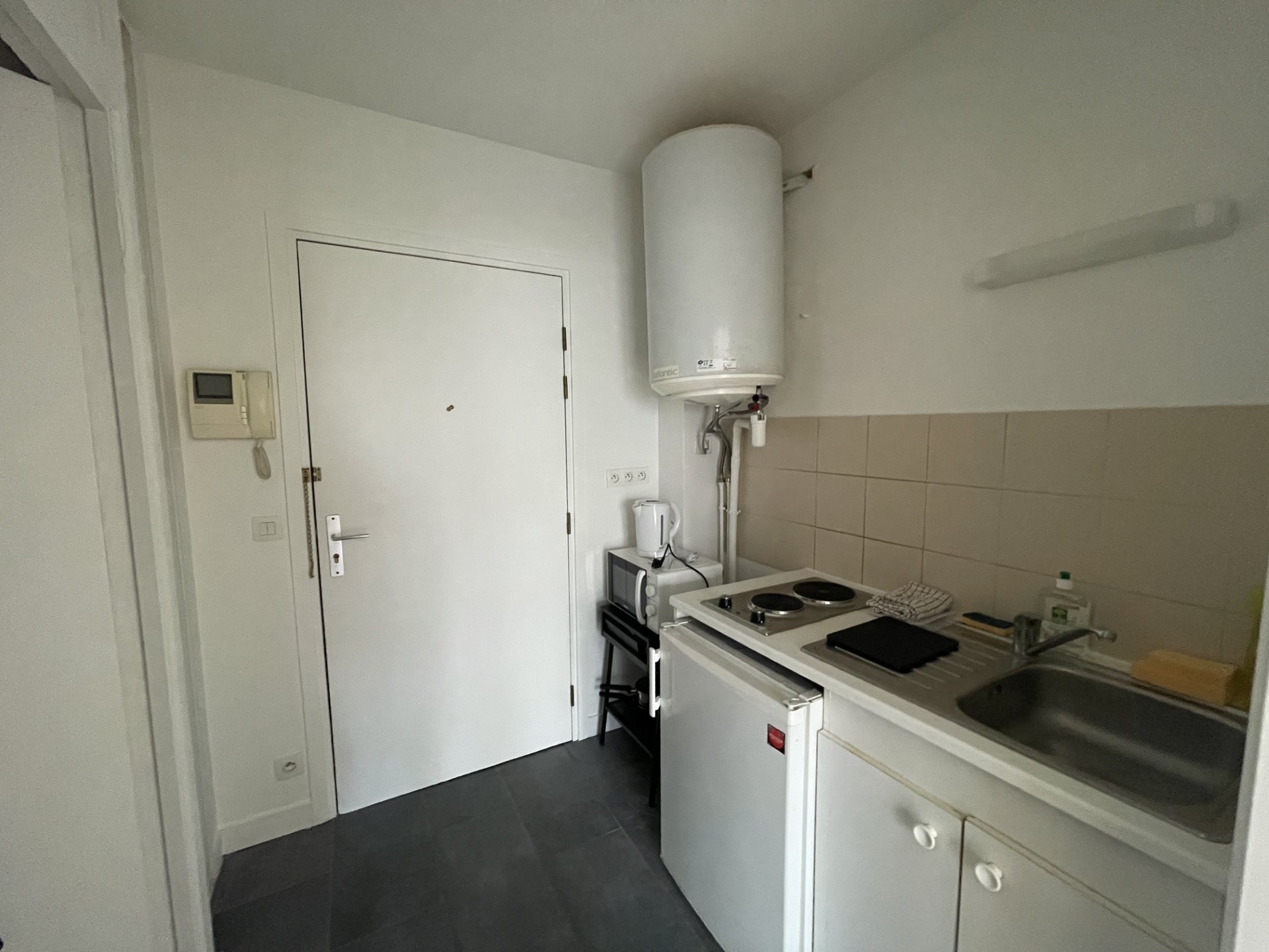 Location Appartement à Courbevoie 1 pièce