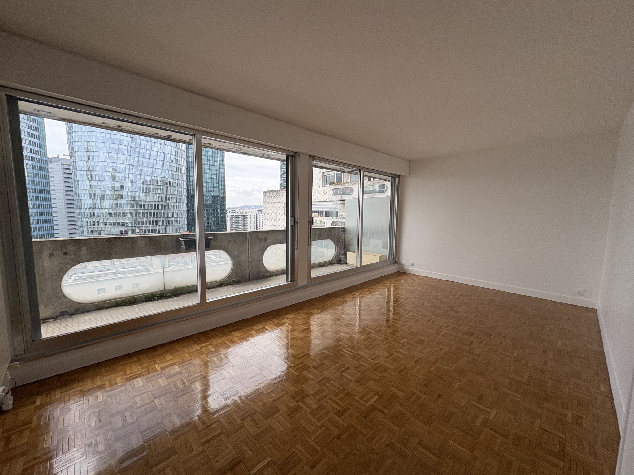 Location Appartement à Courbevoie 2 pièces