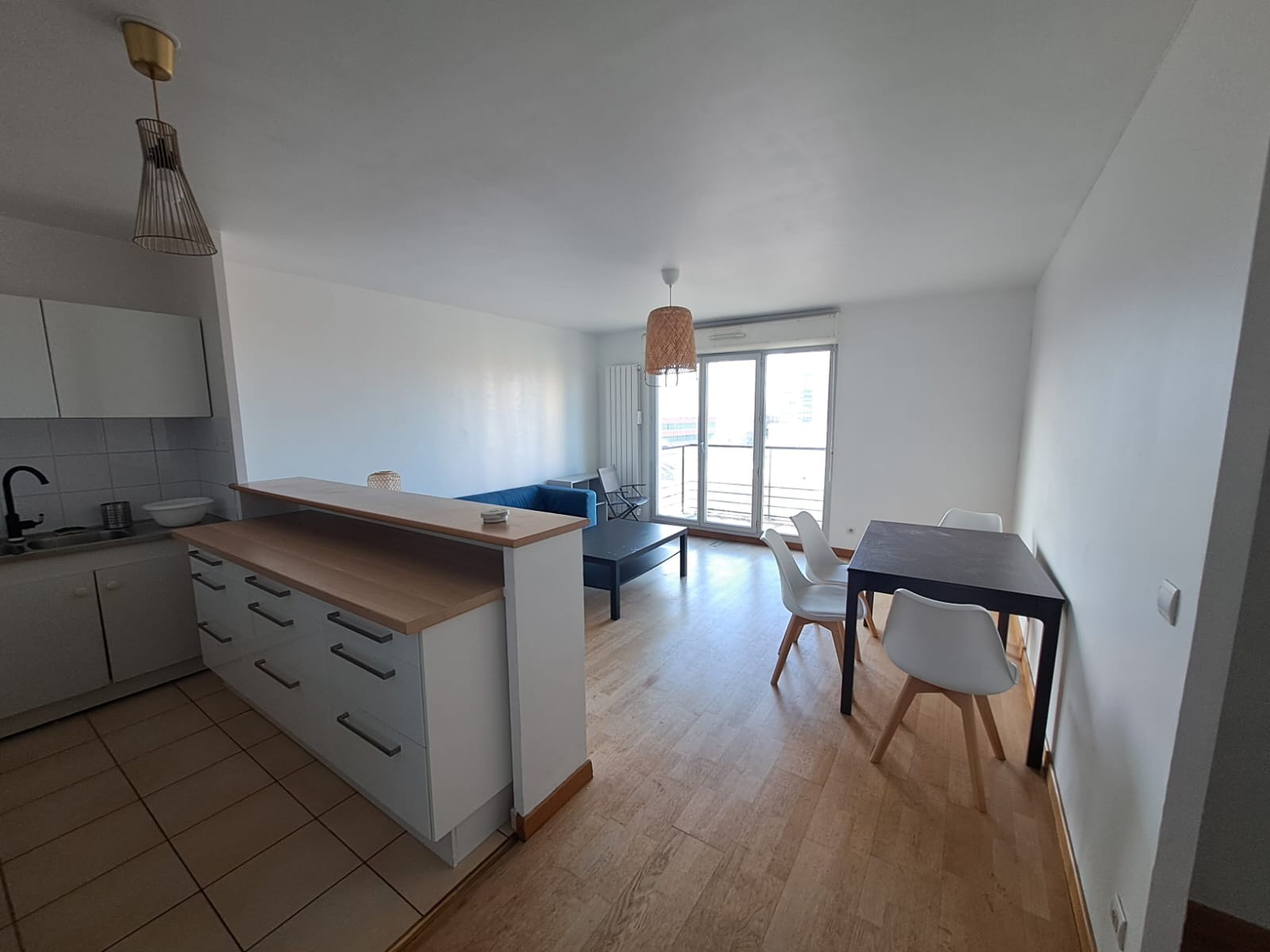 Location Appartement à Paris Butte-Montmartre 18e arrondissement 3 pièces